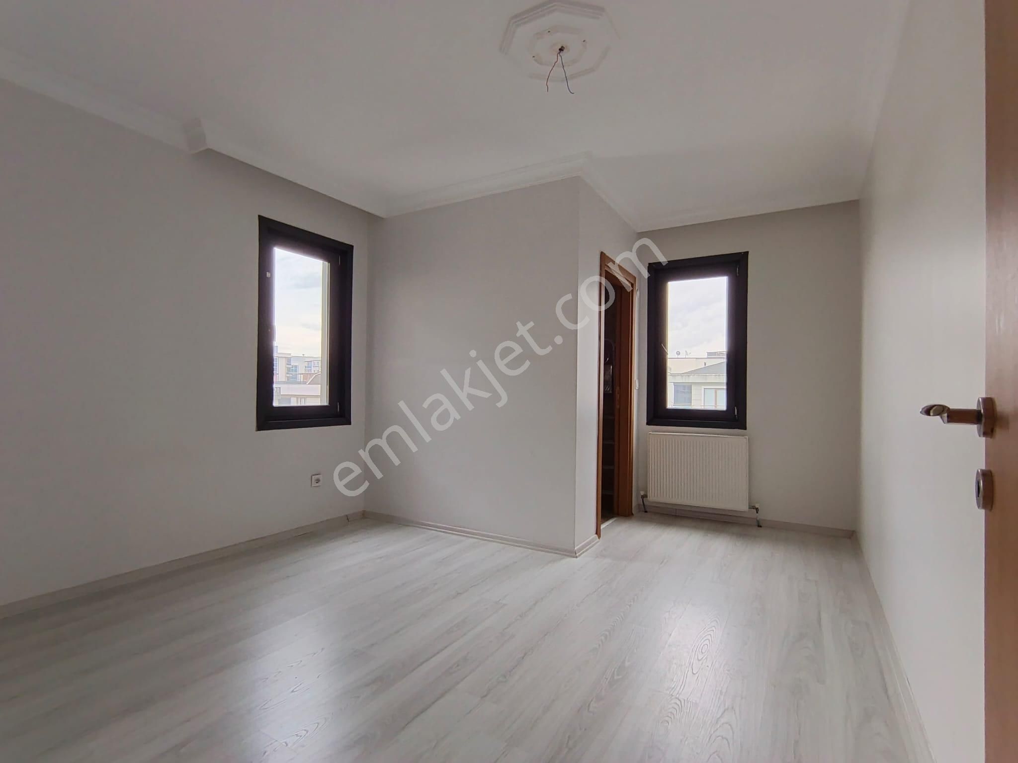 Çekmeköy Cumhuriyet Mh Kiralık Lüks 2+1 85m² Açık Otoparklı Arakat Daire - Görsel 20
