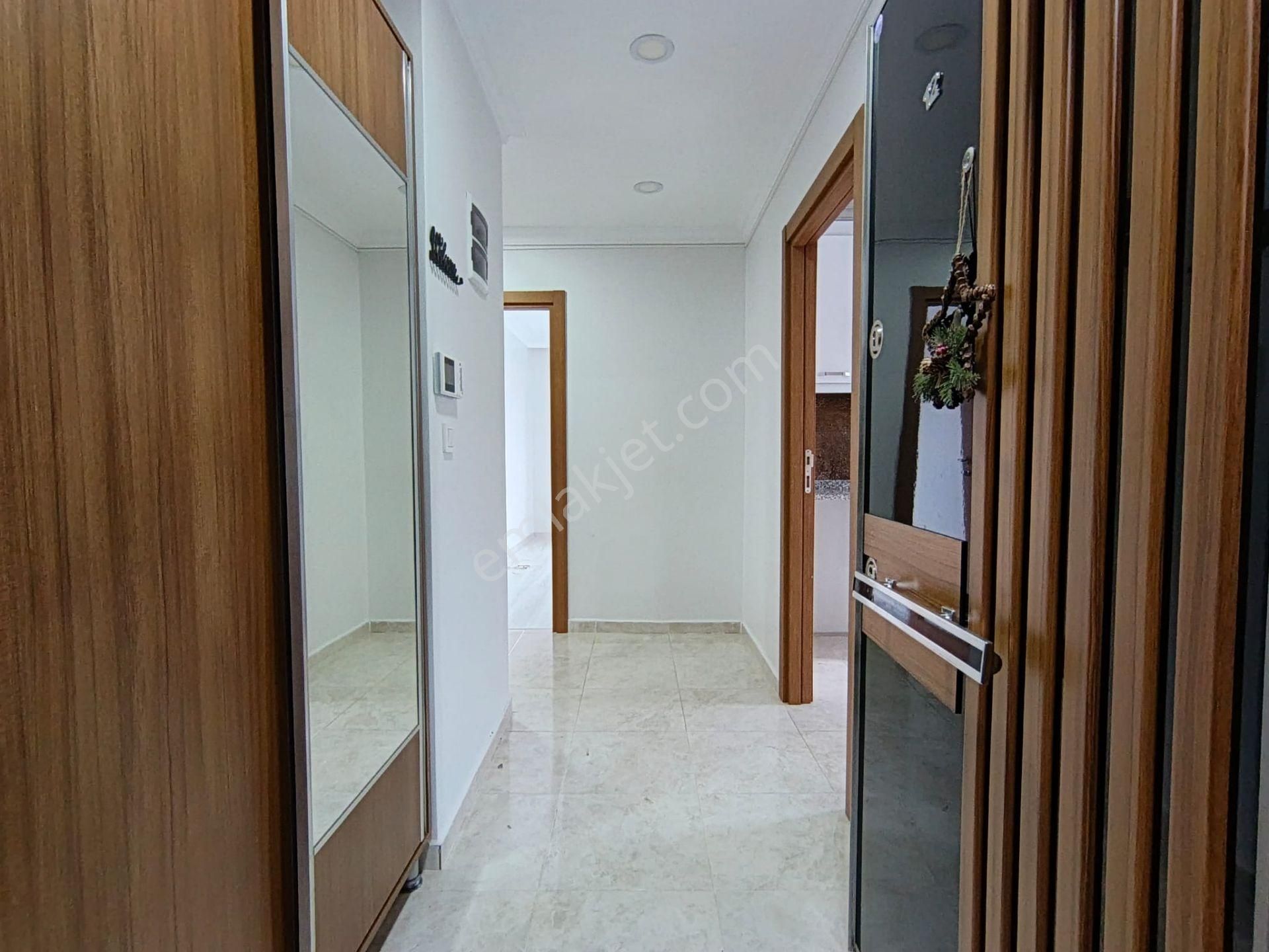 Çekmeköy Cumhuriyet Mh Kiralık Lüks 2+1 85m² Açık Otoparklı Arakat Daire - Görsel 9