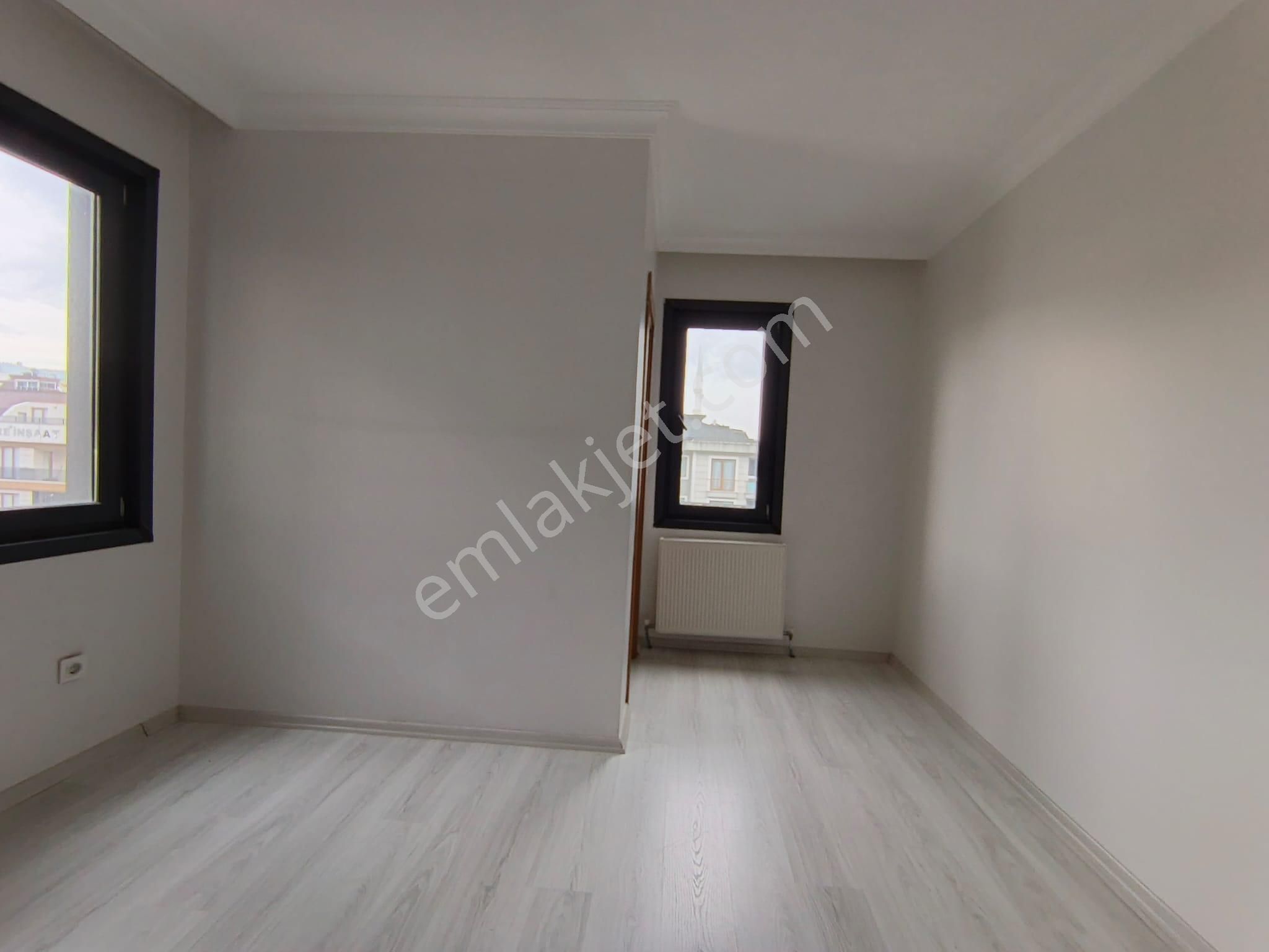 Çekmeköy Cumhuriyet Mh Kiralık Lüks 2+1 85m² Açık Otoparklı Arakat Daire - Görsel 21
