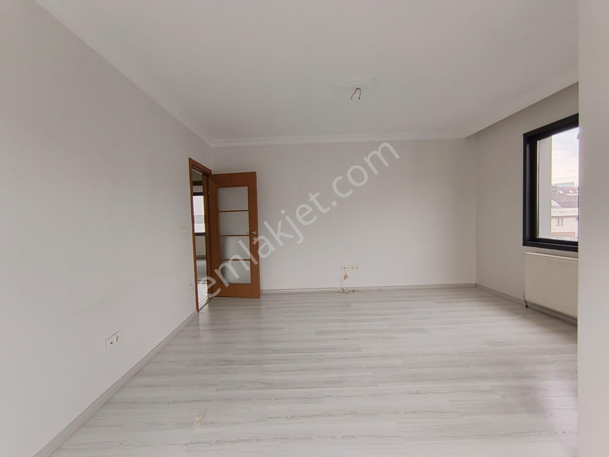 Çekmeköy Cumhuriyet Mh Kiralık Lüks 2+1 85m² Açık Otoparklı Arakat Daire - Görsel 19