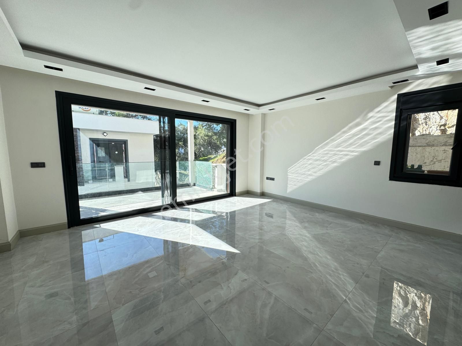 Agr Group'tan Konacık Merkez'de Lüks 2+1 Kiralık Daire - Görsel 3