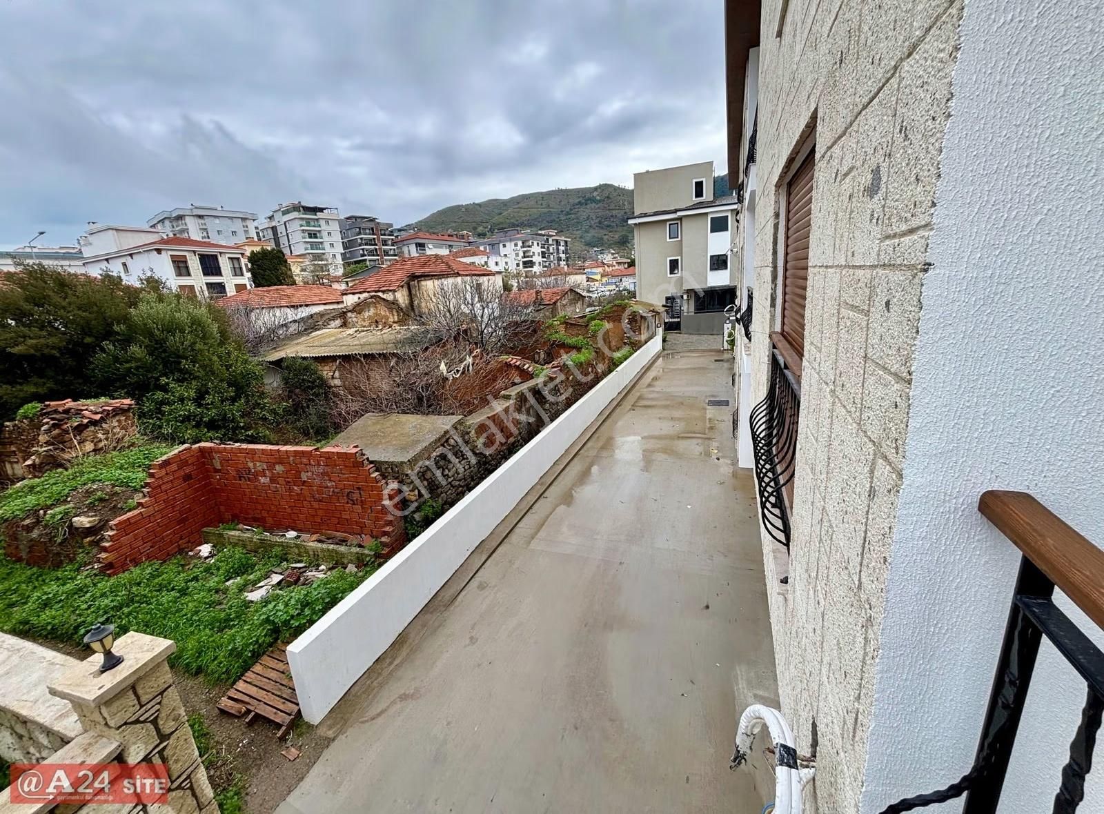 Güzelbahçe Yelkide Hem Yatırımlık Hem Oturumluk Geniş 1+1 Daire - Görsel 9