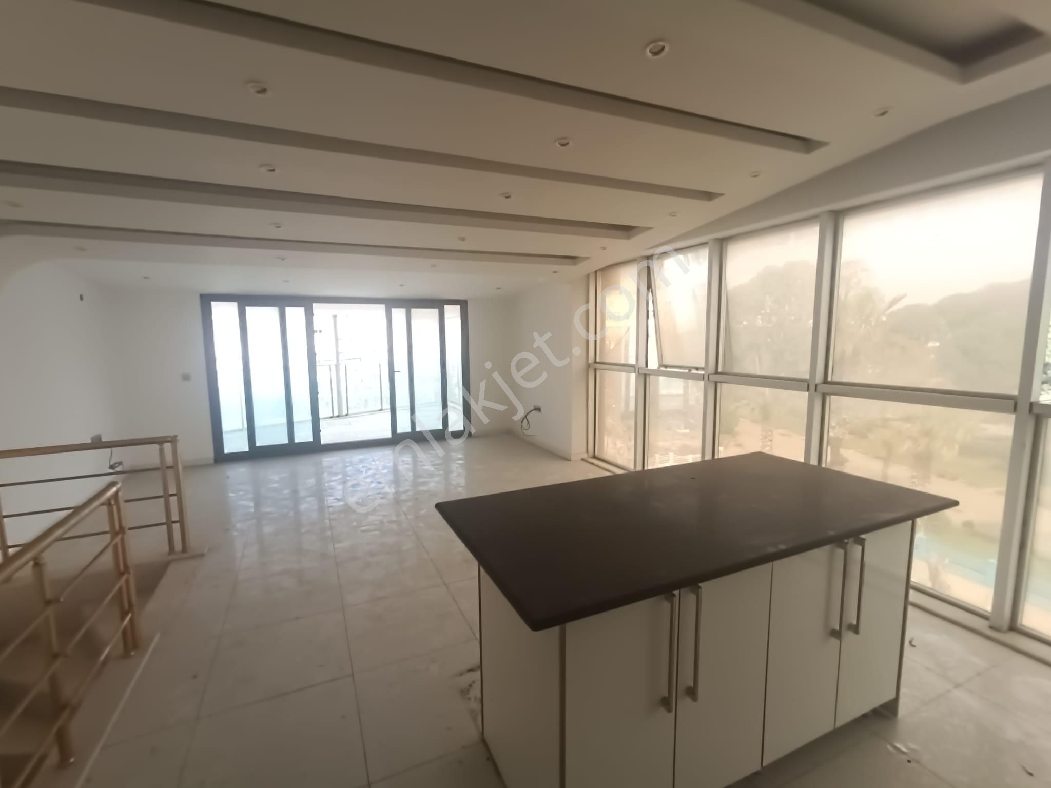Altınkum Sahilde Denize 50m | 145m² Deniz Manzaralı 3+1 Dubleks - Görsel 5