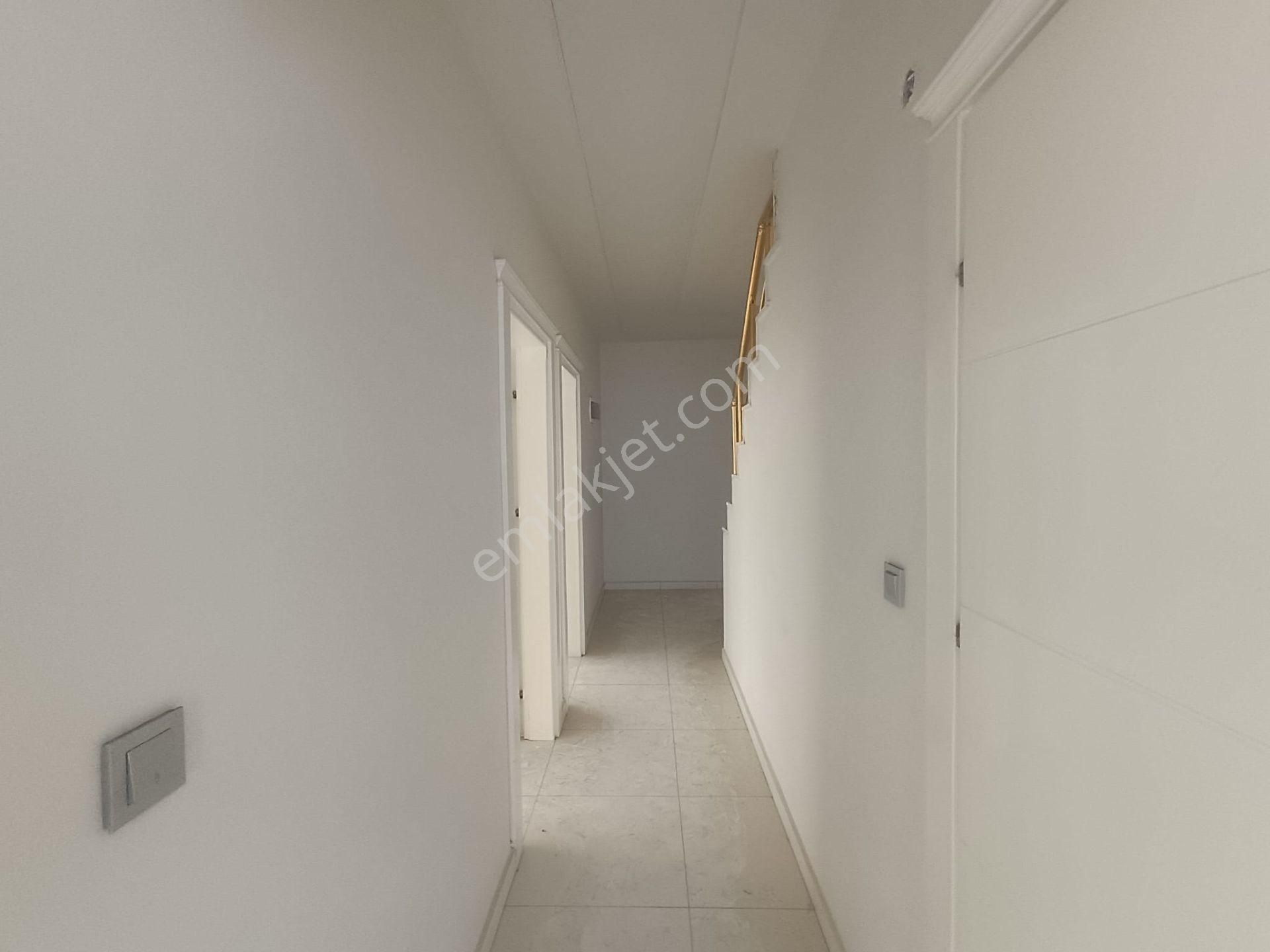 Altınkum Sahilde Denize 50m | 145m² Deniz Manzaralı 3+1 Dubleks - Görsel 10