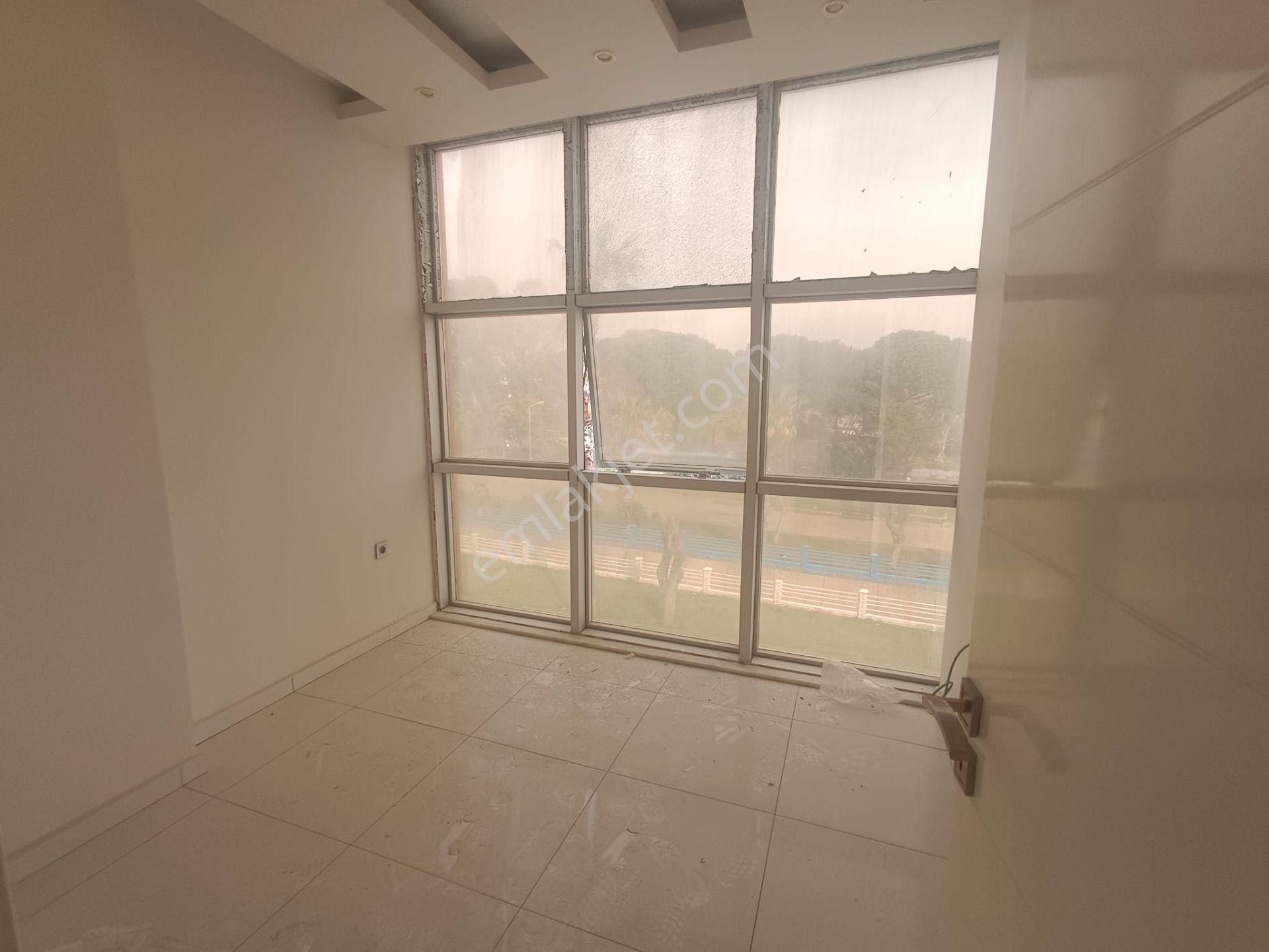 Altınkum Sahilde Denize 50m | 145m² Deniz Manzaralı 3+1 Dubleks - Görsel 13