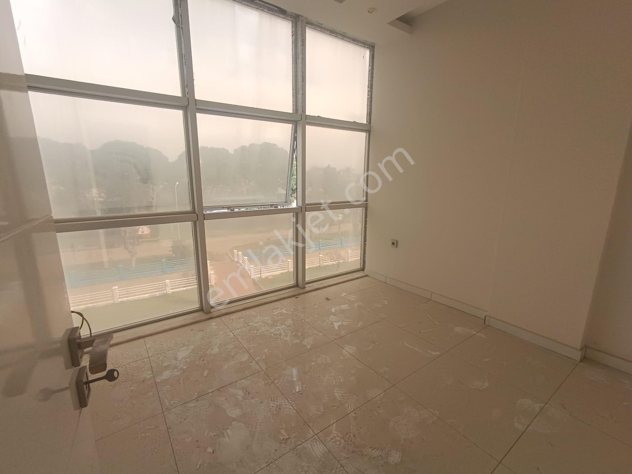 Altınkum Sahilde Denize 50m | 145m² Deniz Manzaralı 3+1 Dubleks - Görsel 12