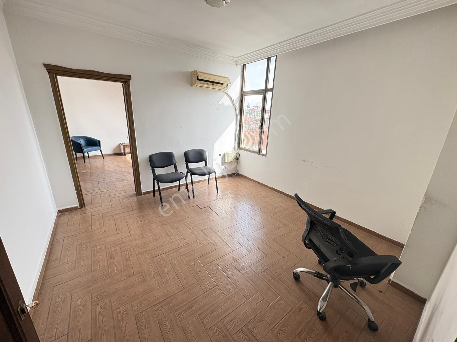 Prestij'den Çankaya'da Çarşı Merkez'de Asansörlü Geniş 1+1 Ofis - Görsel 13