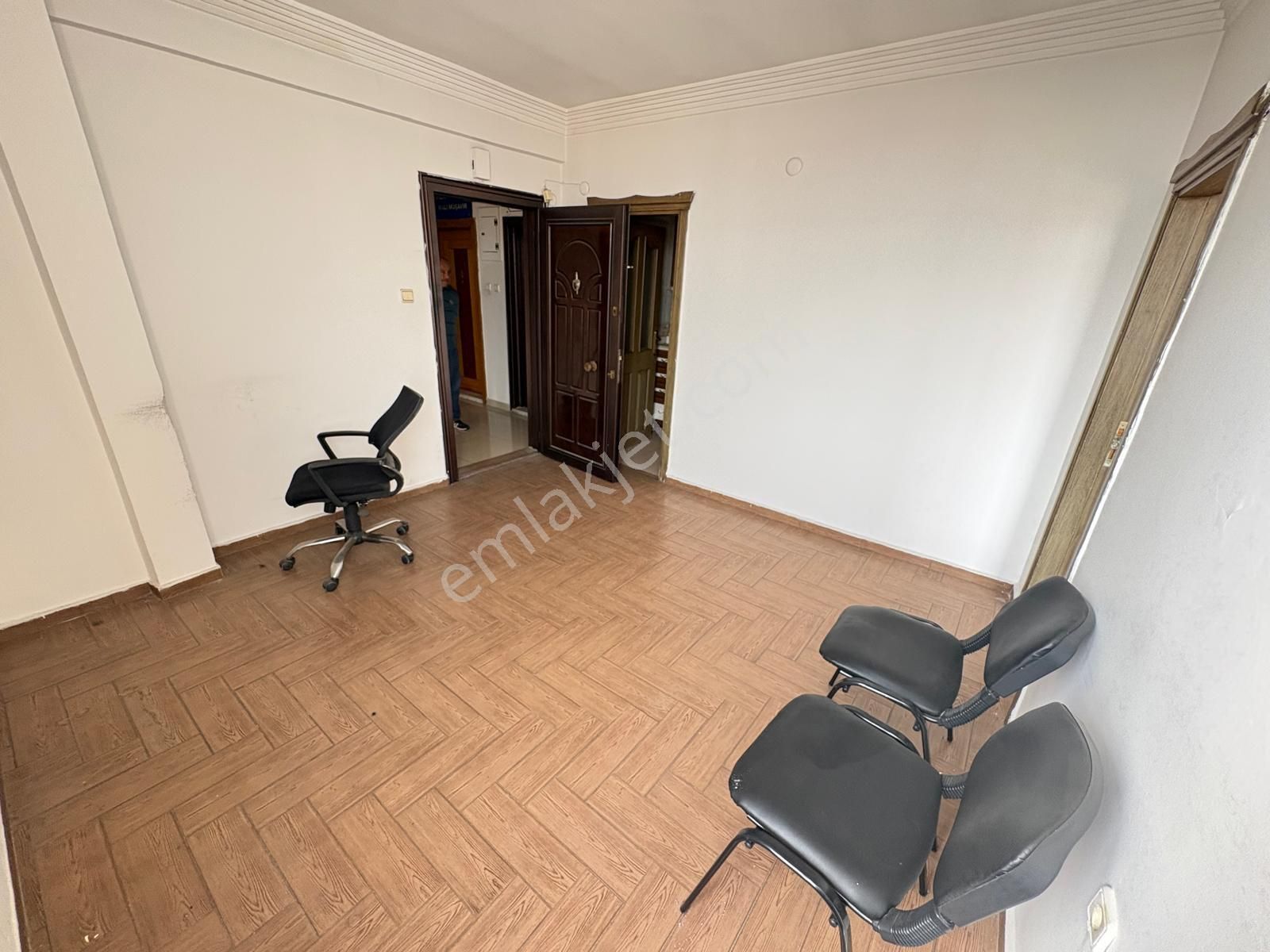 Prestij'den Çankaya'da Çarşı Merkez'de Asansörlü Geniş 1+1 Ofis - Görsel 18
