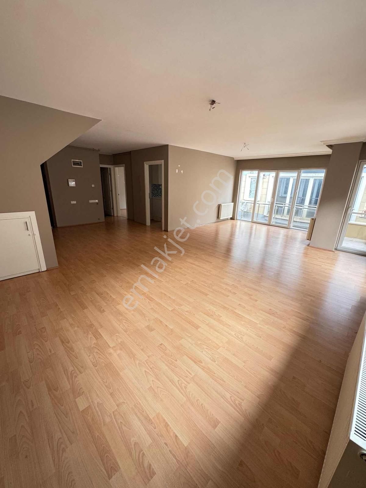 Çakmak Mh İlbal Cd 4+1 Çift Mutfak Çift Banyolu Boş Daire - Görsel 21