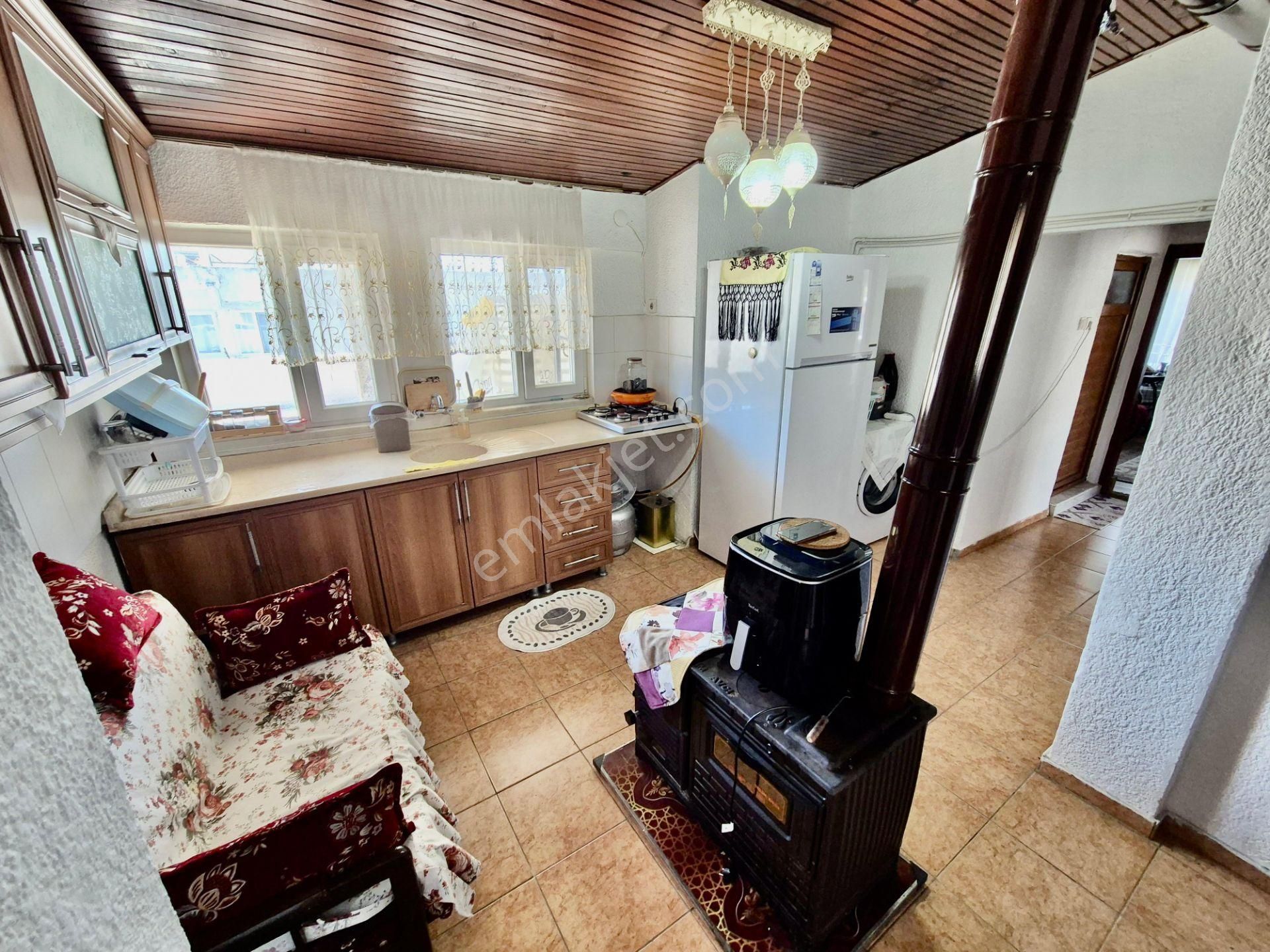 ▓tek Yetkili Karabuluttan▓akçay'da Denize 250mt Teraslı 3+1 Satılık Daire - Görsel 10