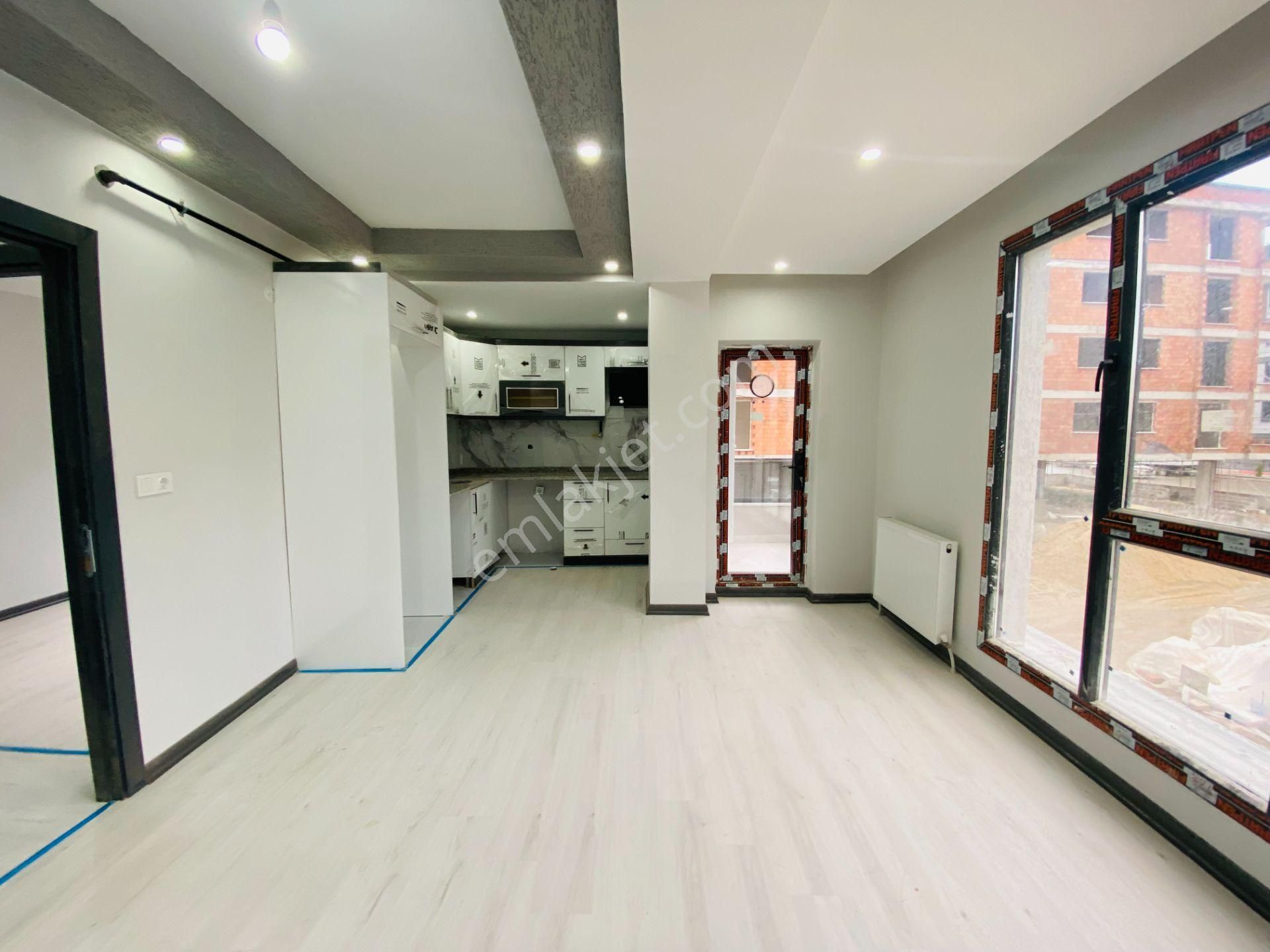 Güven'den Kapaklı'da Hastane Bölgesinde Kiralık 1+1 Daireler - Görsel 2