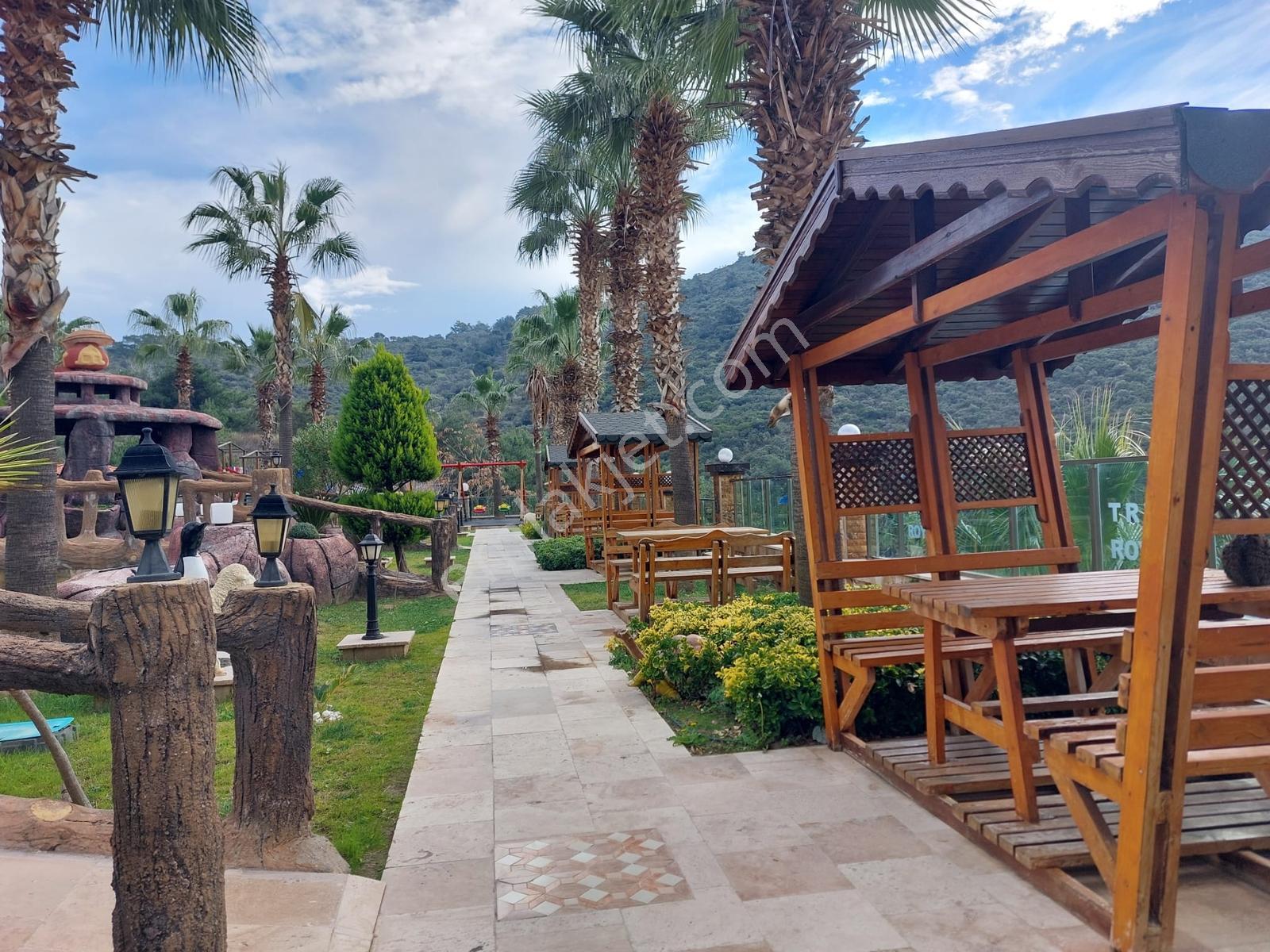 Ful Eşyalı Kısmi Deniz Manzaralı Ege Mah Lüx Rezidans 3+1 Daire - Görsel 2