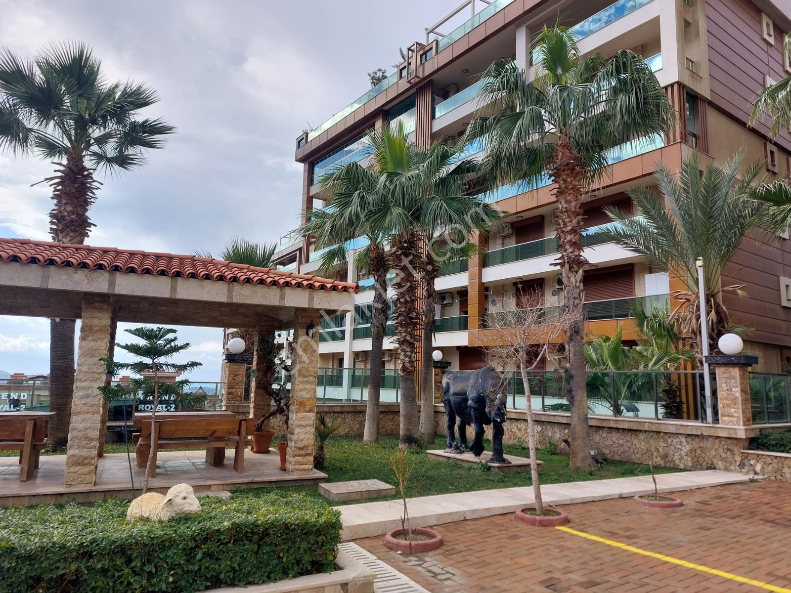 Ful Eşyalı Kısmi Deniz Manzaralı Ege Mah Lüx Rezidans 3+1 Daire - Görsel 13