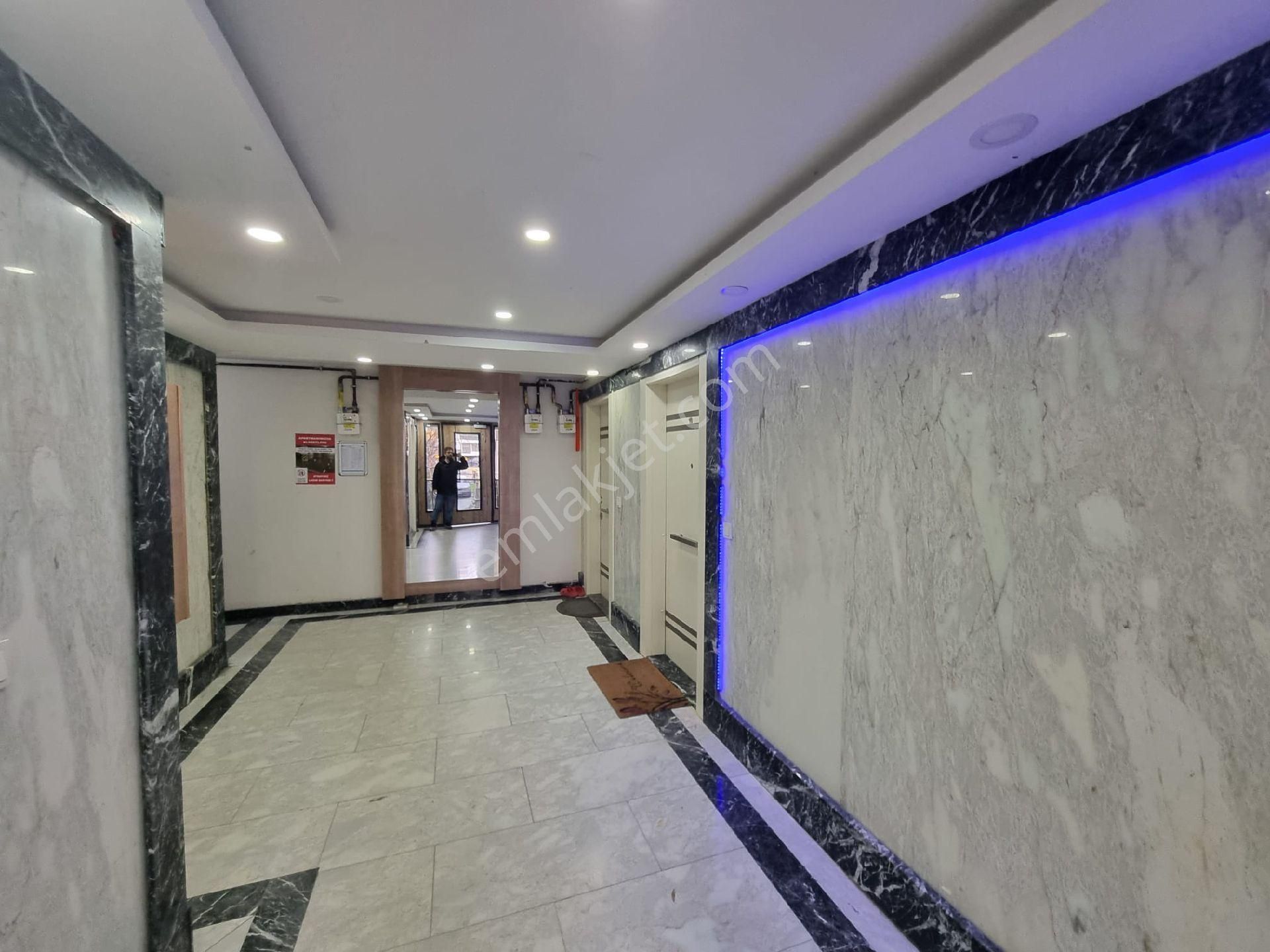 Bostancı Lunapark Yakını, Minibüse 2. Bina, 2+1 Net 60m2 - Görsel 21