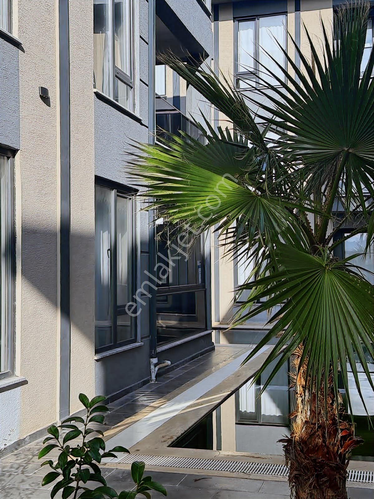 Ankadan İstanbulun Arka Bahçesi Karasuda Site İçinde Havuzlu 2+1 - Görsel 17