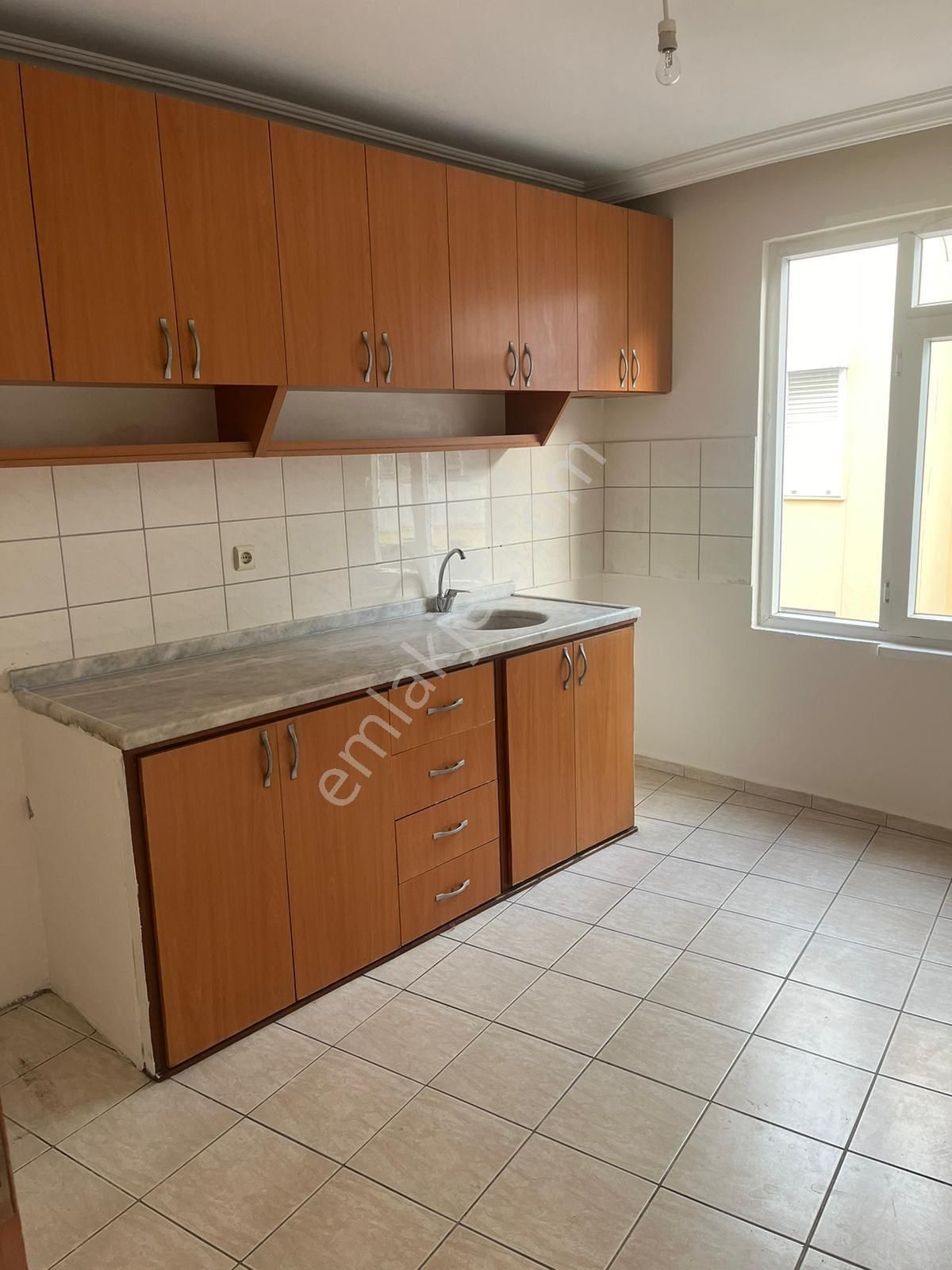 Alanya Çıplaklıda Ayrı Mutfak 2+1 Kiralık Daire - Görsel 4