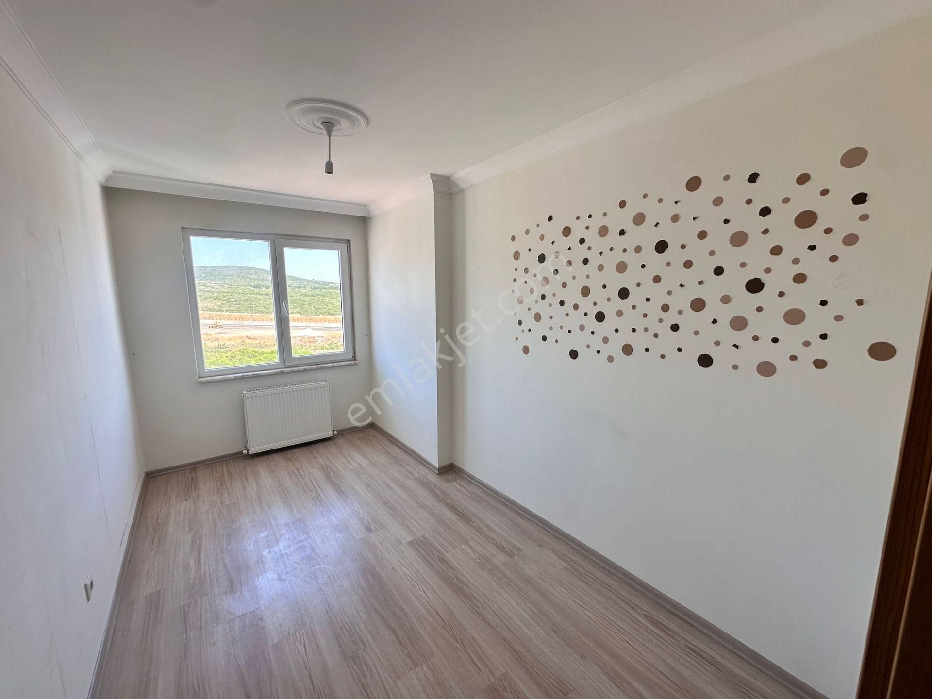 Akçadağ Gayrimenkul'den Manzaralı Lüks Daire - Görsel 7