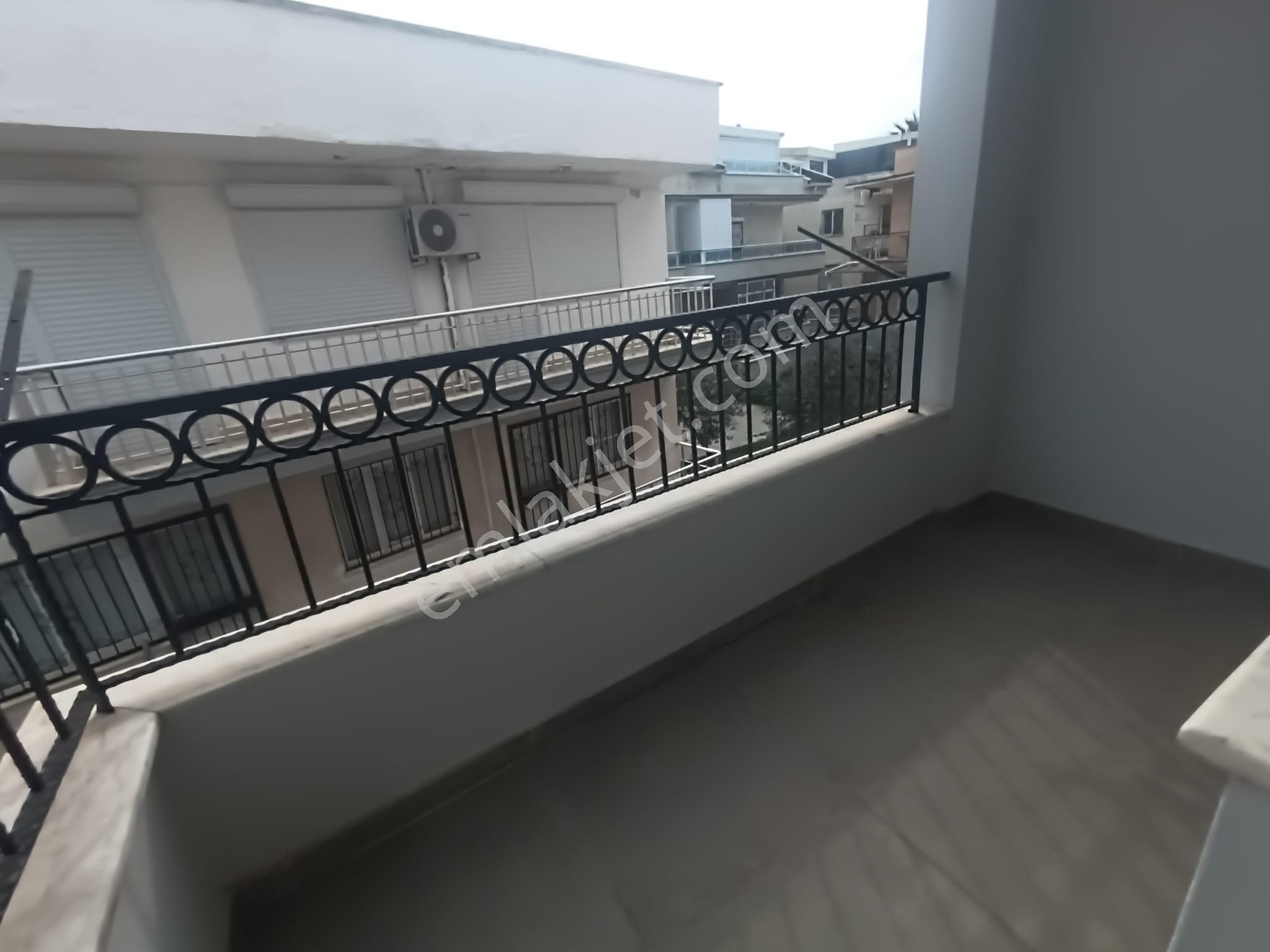 Çamlık’ta Denize 150m Mesafede | İçi Tamamen Yapılı Masrafsız 2+1 - Görsel 5