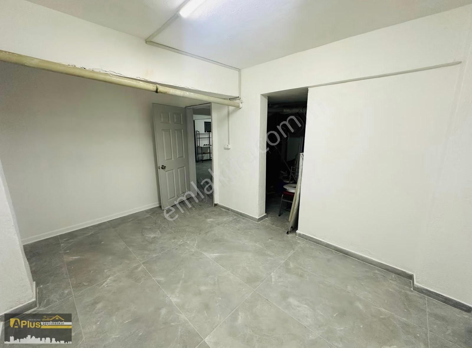 A Plus Gayrimenkulden Cadde Üstü Uygun Fiyat Satılık 2+1 Daire - Görsel 14