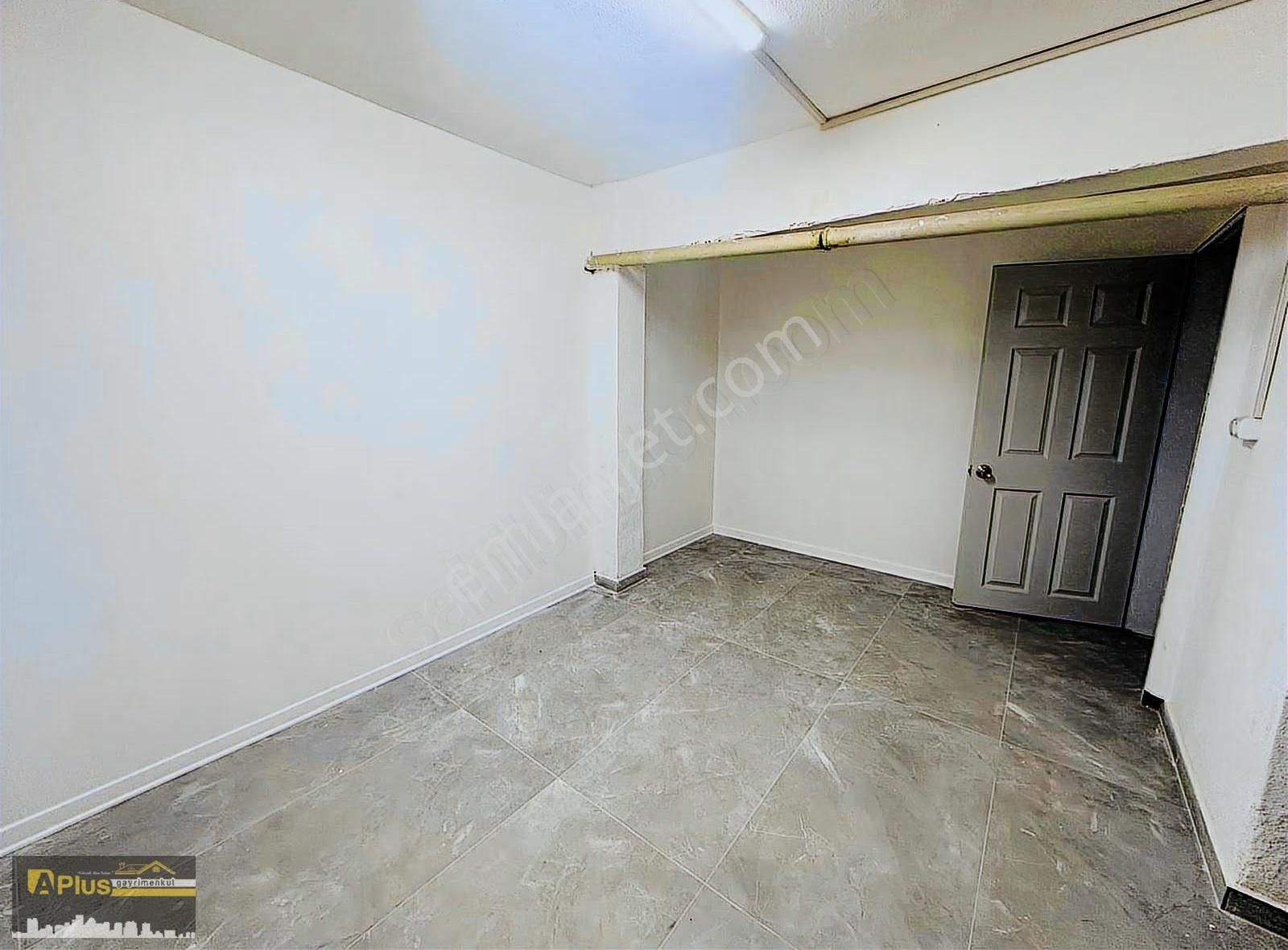 A Plus Gayrimenkulden Cadde Üstü Uygun Fiyat Satılık 2+1 Daire - Görsel 5