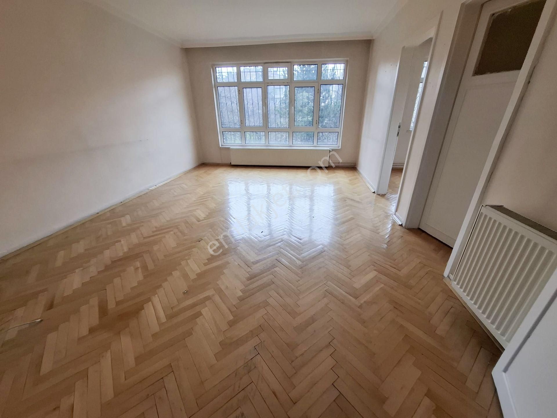 Gata & Şehir Has. Yakını 3+1 Kat Konumunda Cadde Üstü Güney