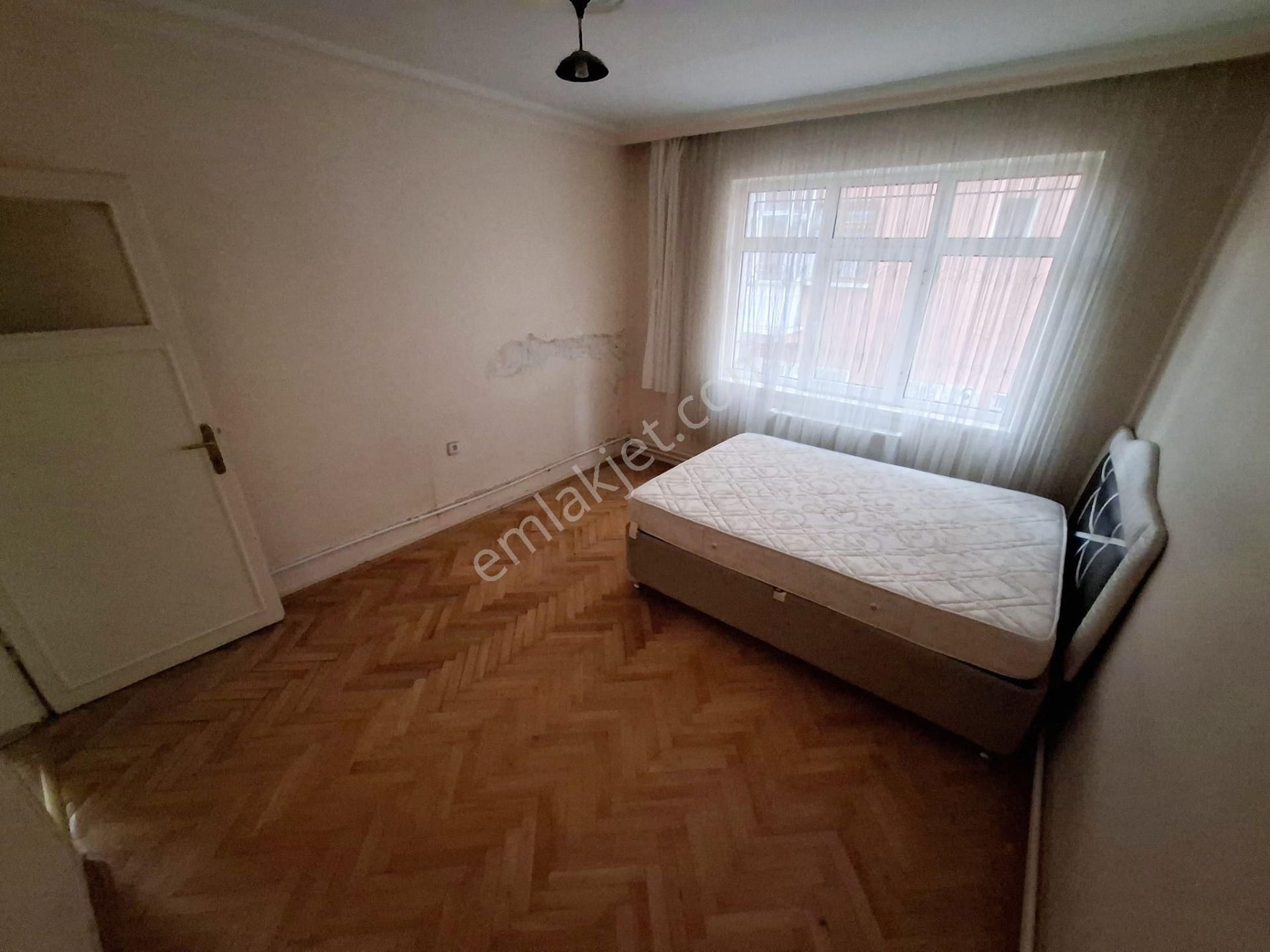 Gata & Şehir Has. Yakını 3+1 Kat Konumunda Cadde Üstü Güney - Görsel 14