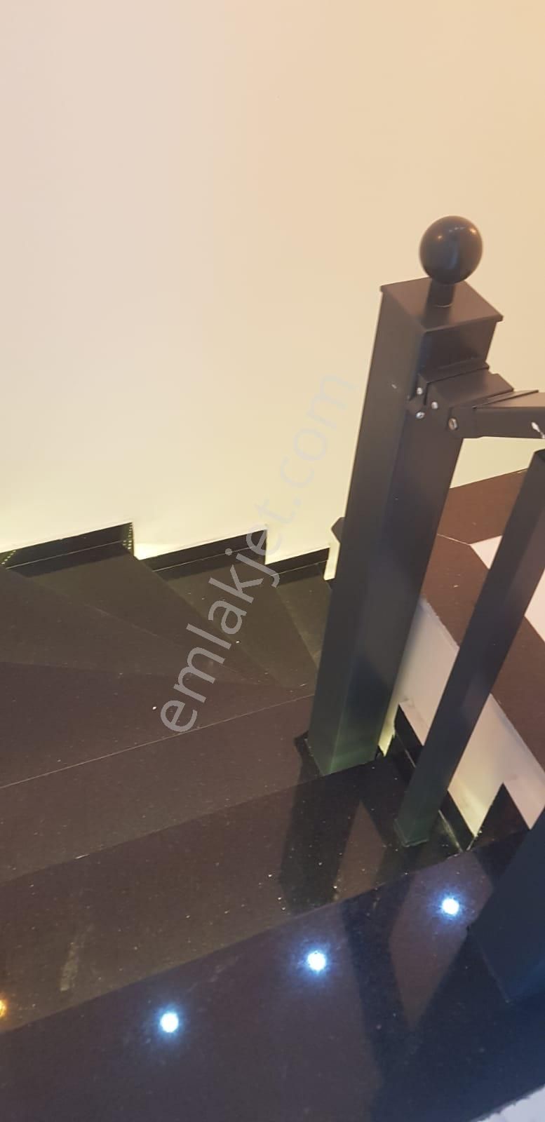 Aydın Didim Çamlık'ta Merkezi Konumda Satılık 4+1 Havuzlu Sıfır Villa - Görsel 32