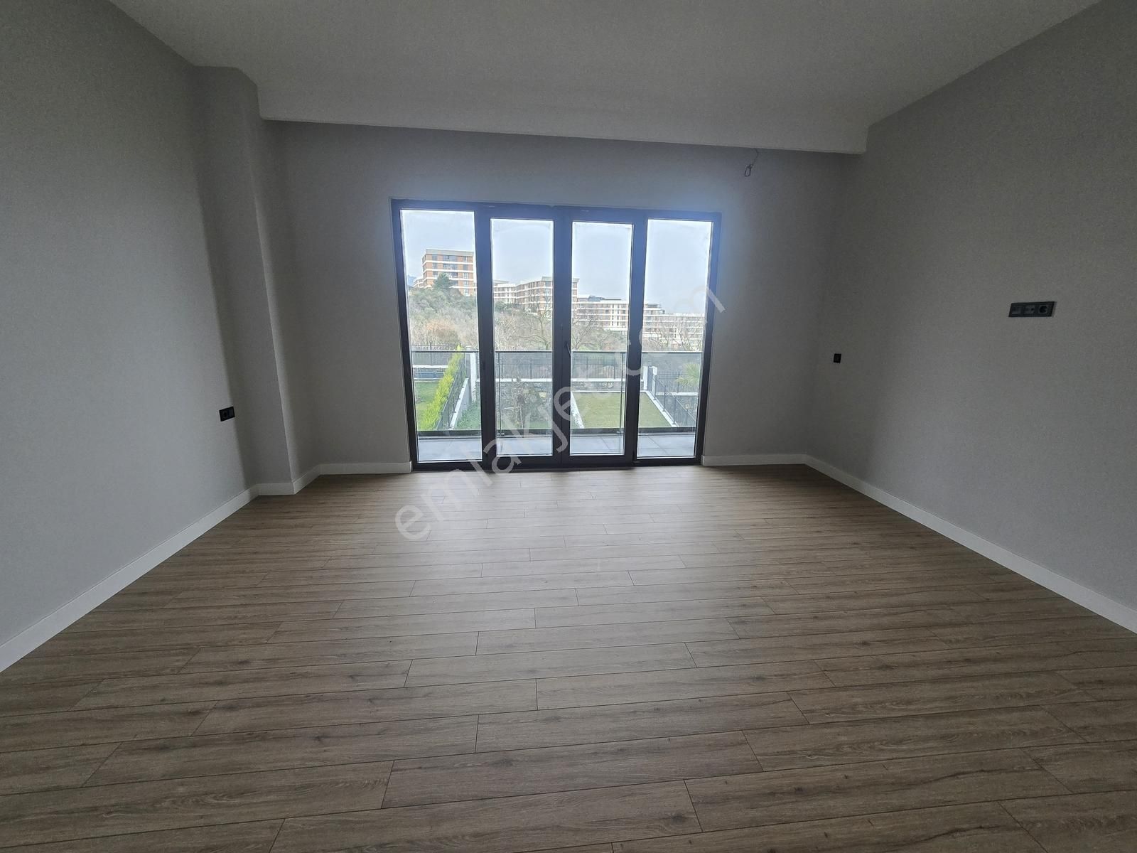 Siltaş Korupark 3 Katlı 5+1 335 M2 Site Villası/ For Rent - Görsel 33