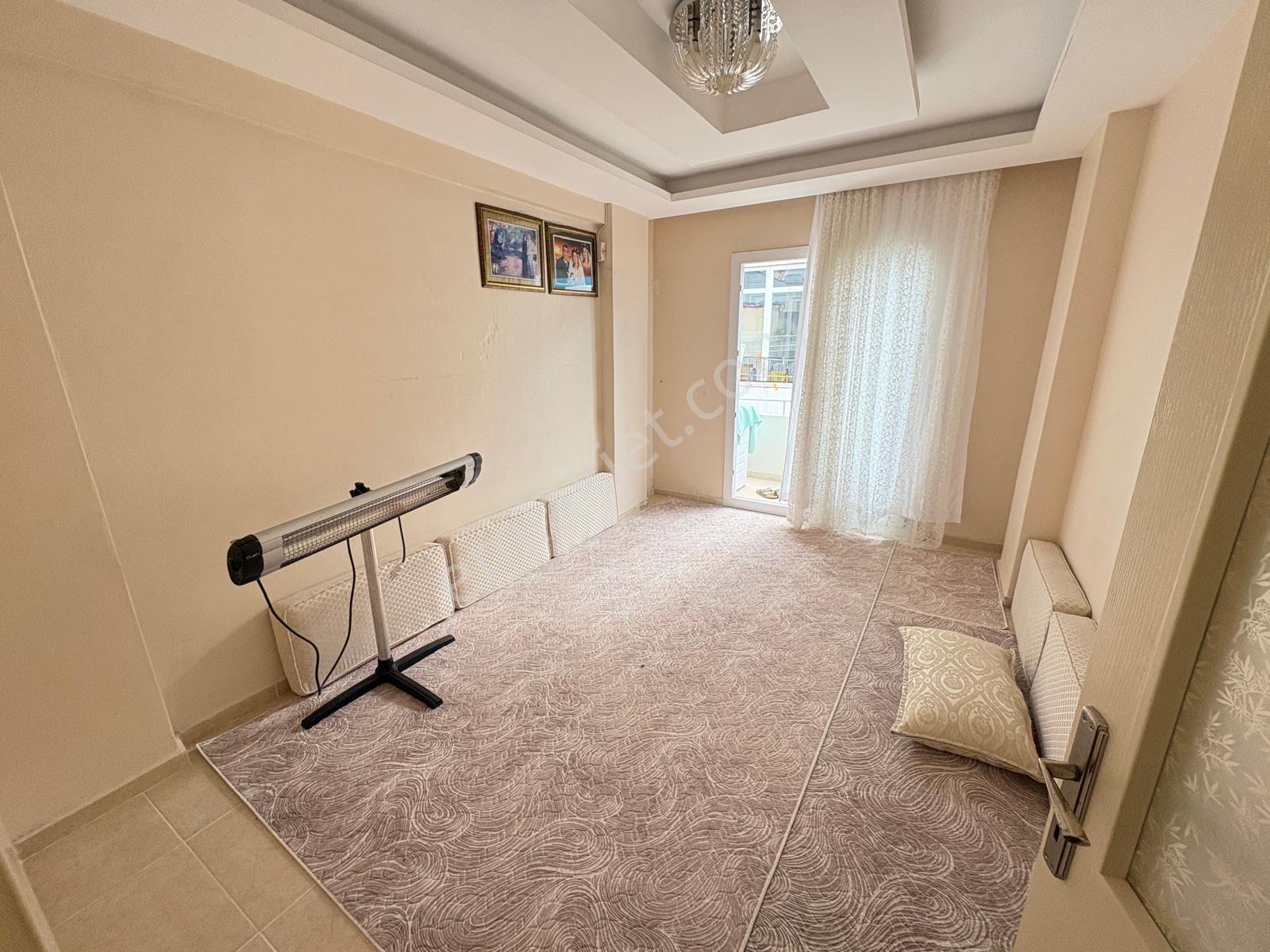 Prestij'den Cumhuriyet'te Sosyete Pazar Civarı Temiz 3+1 Daire - Görsel 9