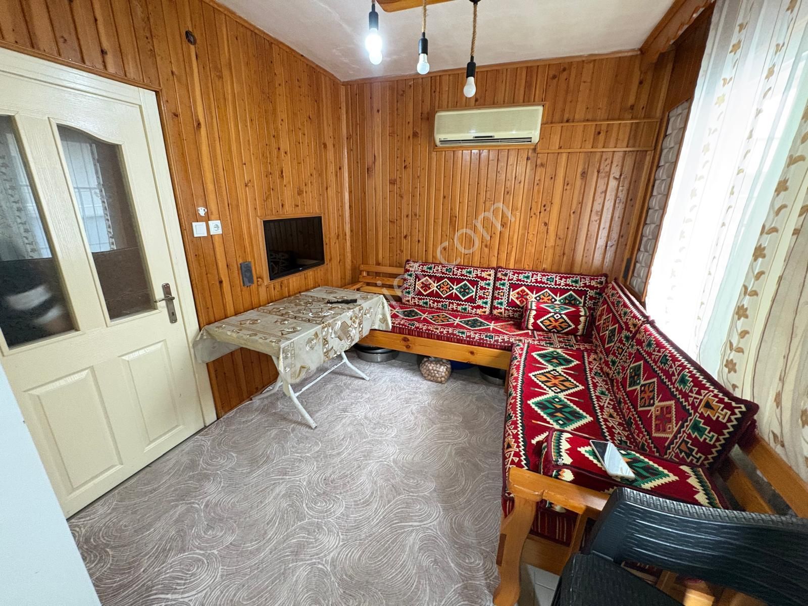 Prestij'den Cumhuriyet'te Sosyete Pazar Civarı Temiz 3+1 Daire - Görsel 3