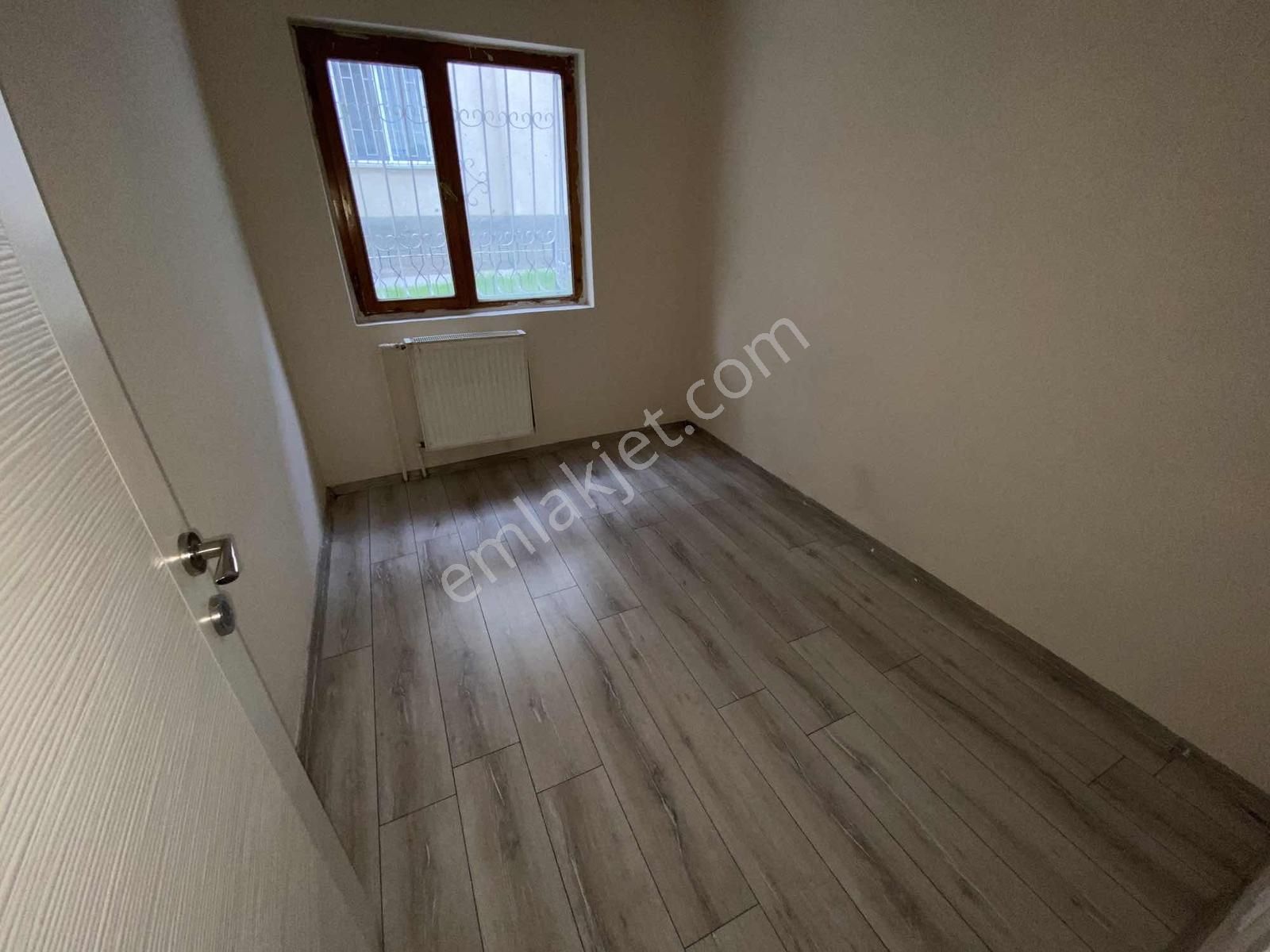 Mecidiye Metrosuna 4.dk Mesafede 2+1 Ön Cephe Giriş Kat Balkonlu - Görsel 3