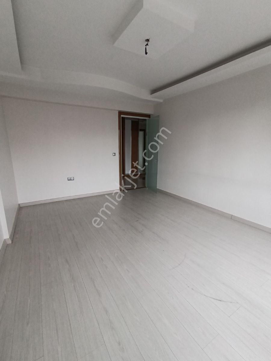 Pratik Den// Serkent Cadde Üstü Kiralık 4+1 - Görsel 10