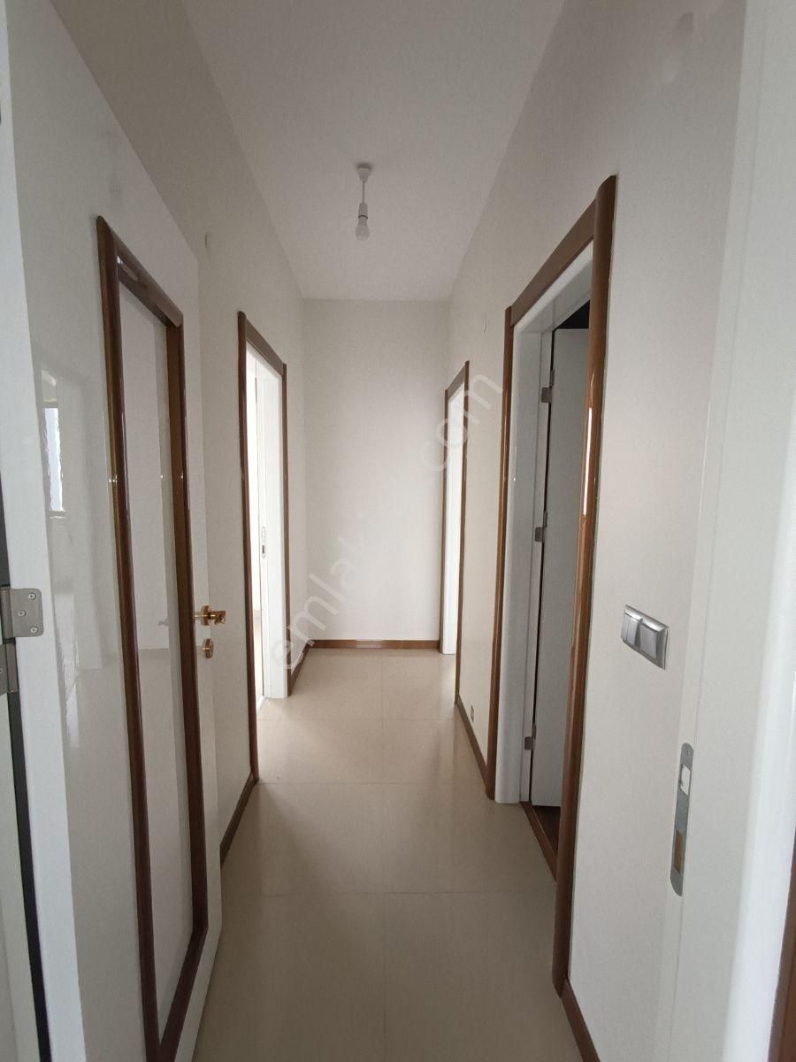 Pratik Den// Serkent Cadde Üstü Kiralık 4+1 - Görsel 15