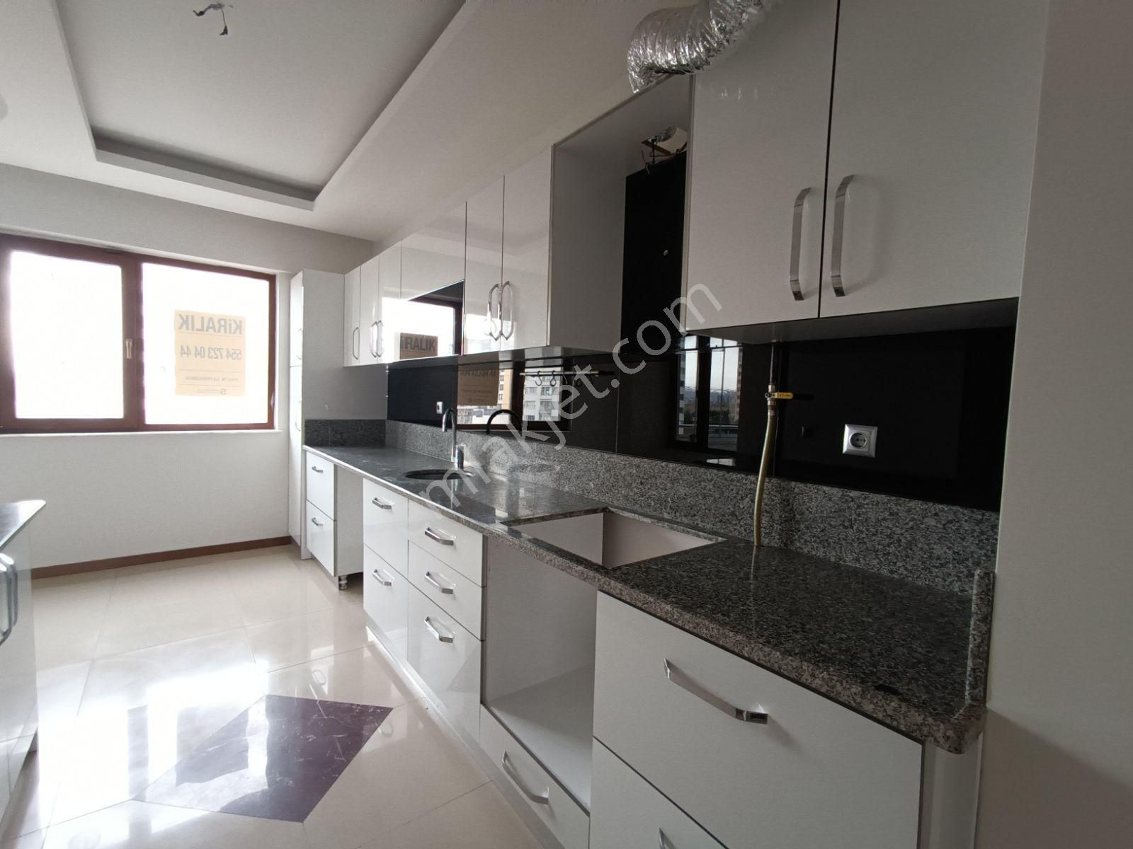 Pratik Den// Serkent Cadde Üstü Kiralık 4+1 - Görsel 6