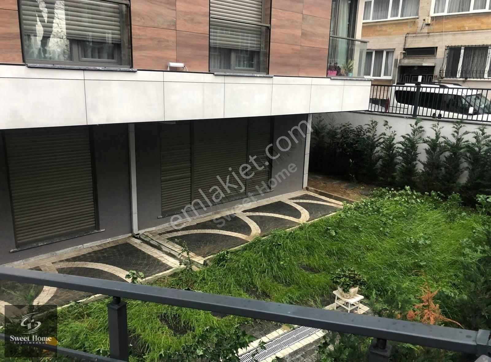 Bakırköy'de Alman Yapımı, Bahçe Katı Lüks 2+1 Daire - Görsel 11