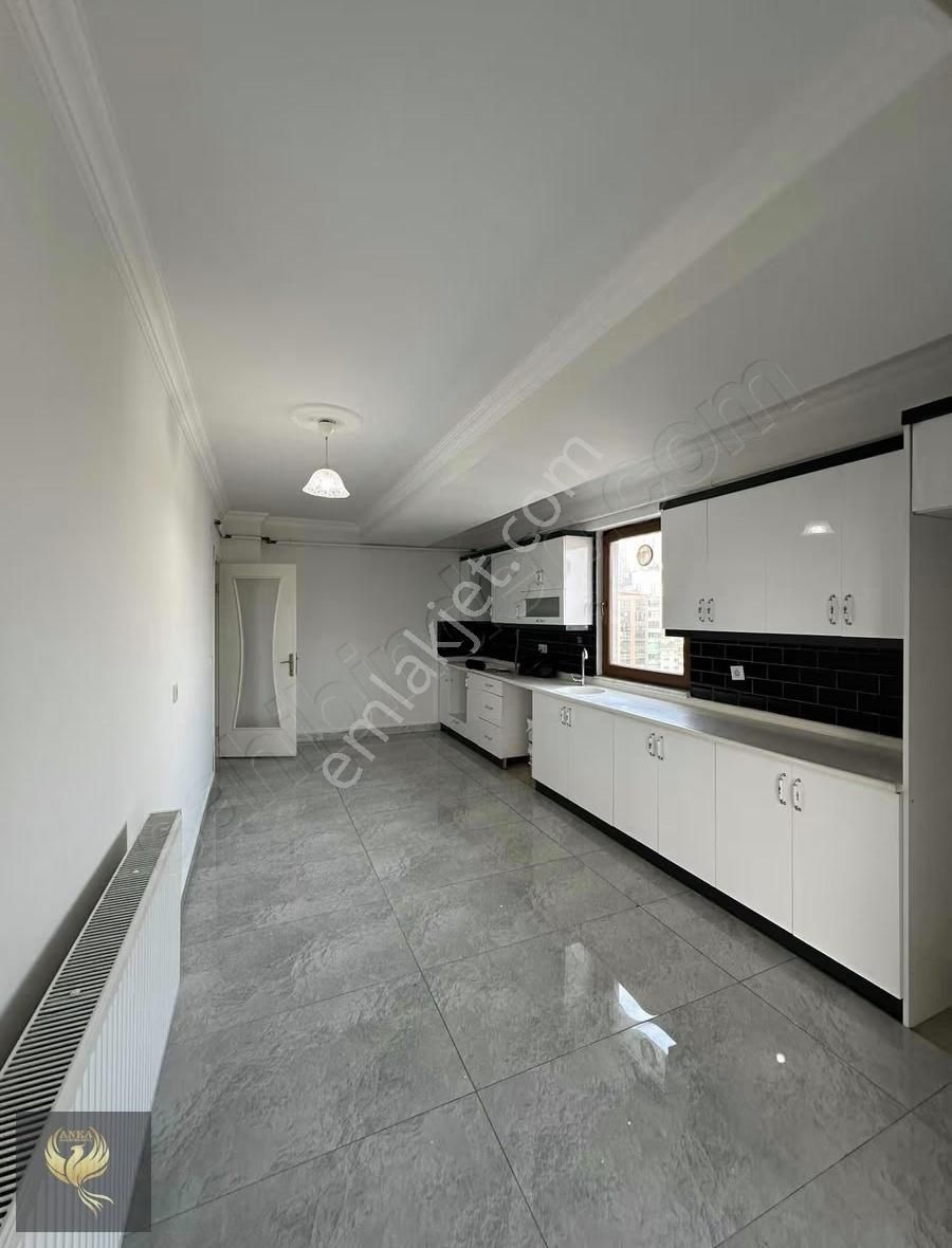 Atakumda Tramvaya Cephe Cambalkonlu Giyinme Odalı Deniz Manzarlı - Görsel 3