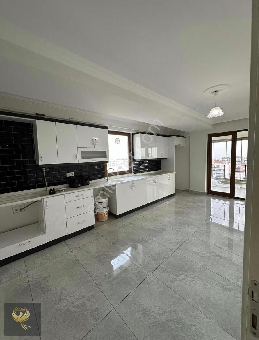 Atakumda Tramvaya Cephe Cambalkonlu Giyinme Odalı Deniz Manzarlı - Görsel 26