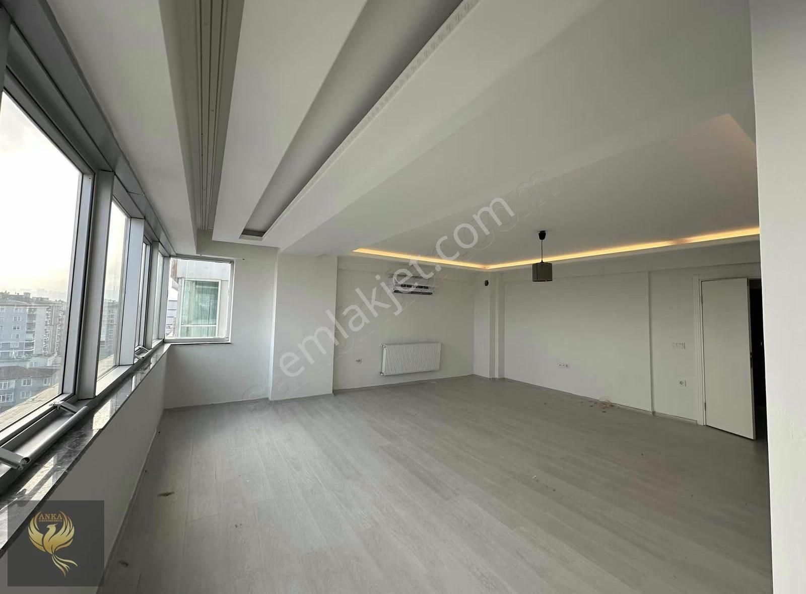 Atakumda Tramvaya Cephe Cambalkonlu Giyinme Odalı Deniz Manzarlı - Görsel 11