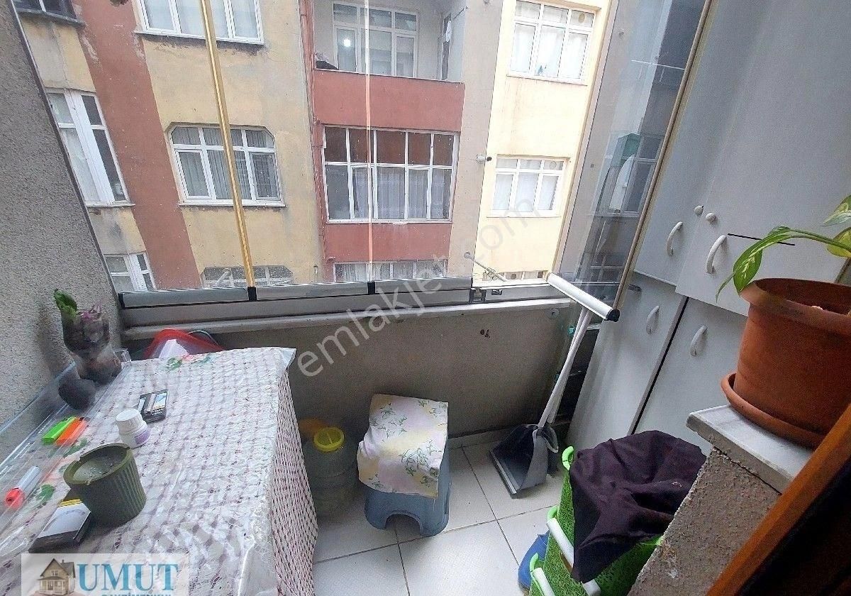 Gaziosmanpaşa Küçükköy Yeni Mah. Acil Satılık 3.kat 3+1 130 M2 Daire - Görsel 7
