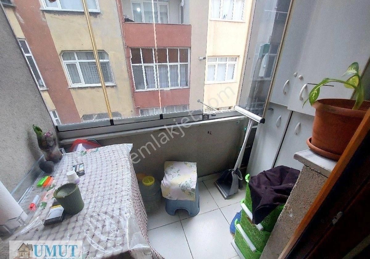 Gaziosmanpaşa Küçükköy Yeni Mah. Acil Satılık 3.kat 3+1 130 M2 Daire - Görsel 18