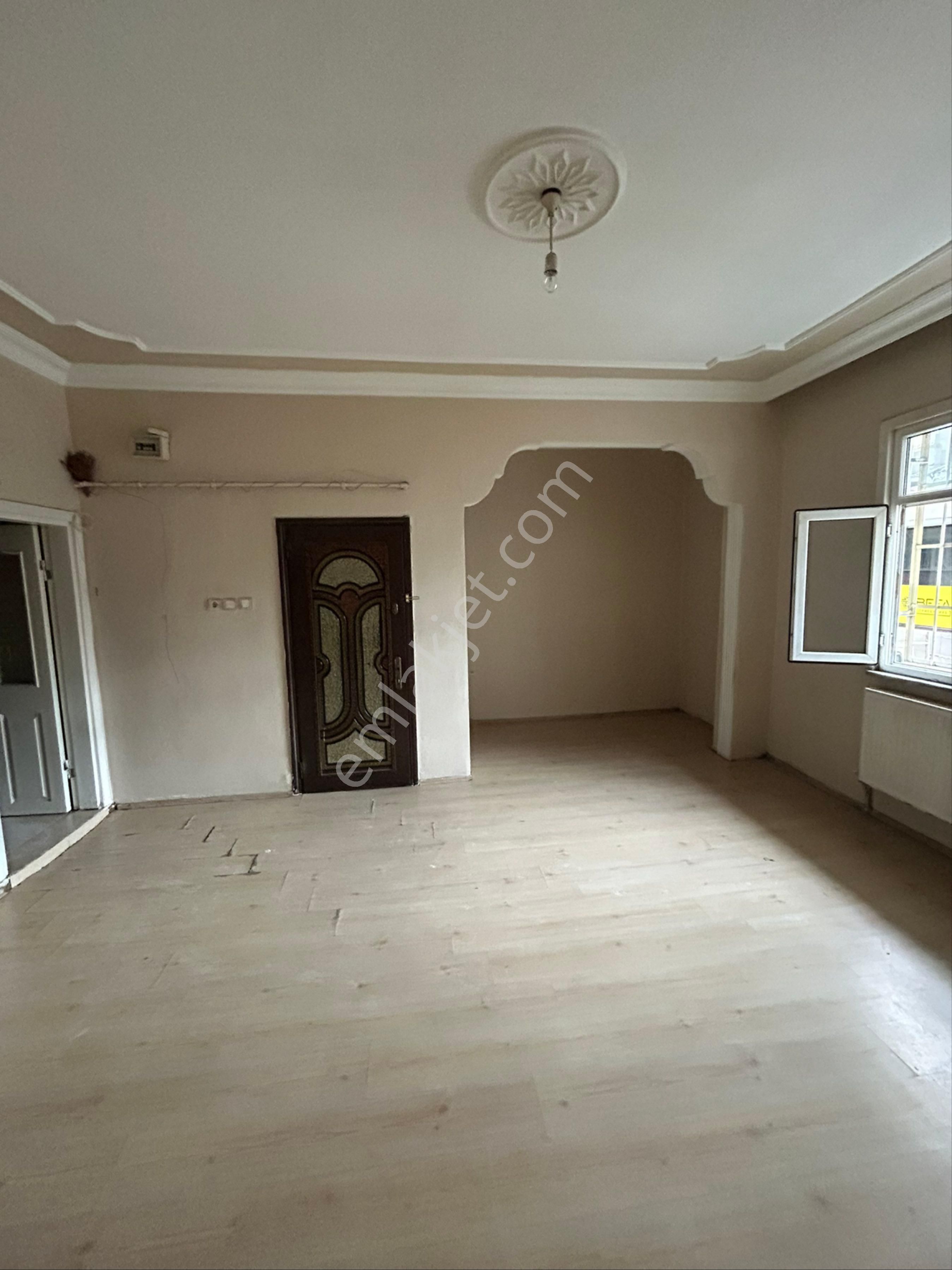 15 Temmuz Metro Yakını Kiralık 2+1 85 M2 Daire