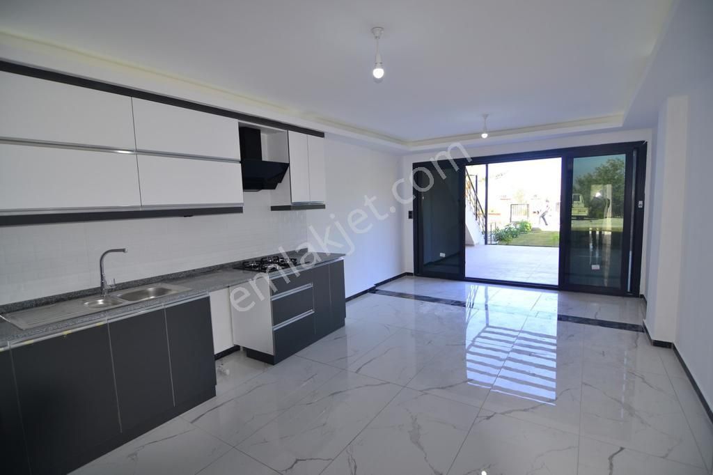 Aydın Akbük'te Satılık 4+2 Havuzlu Bahçeli Full Deniz Ve Orman Manzaralı Eşyalı Müstakil Villla - Görsel 33