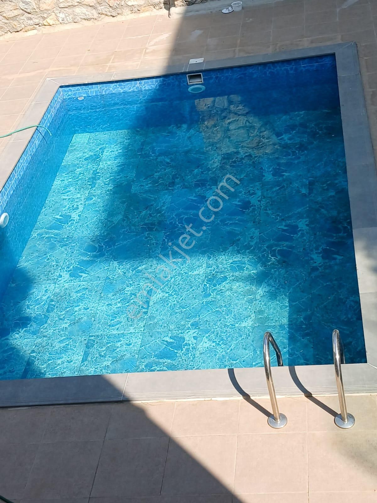 Aydın Akbük'te Satılık 4+2 Havuzlu Bahçeli Full Deniz Ve Orman Manzaralı Eşyalı Müstakil Villla - Görsel 16