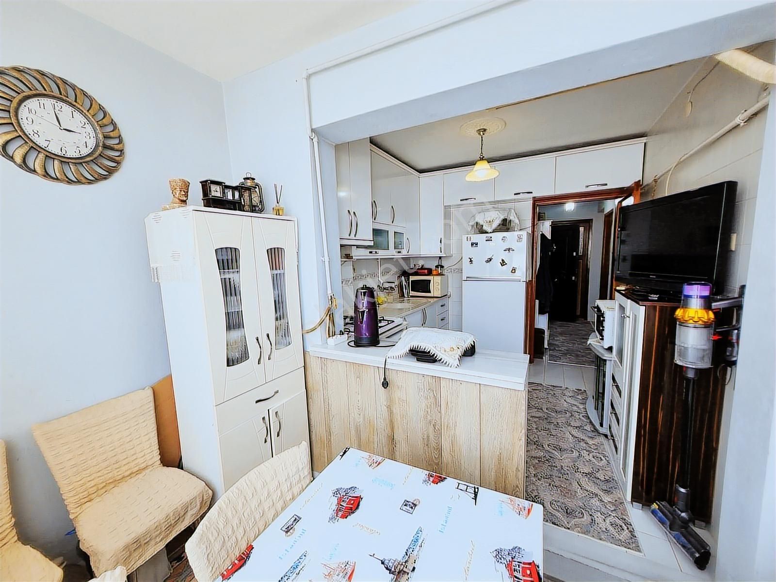 Güzelyalı Yalı Mah. Merkezi Konumda Kiralık 3+1 Daire - Görsel 16