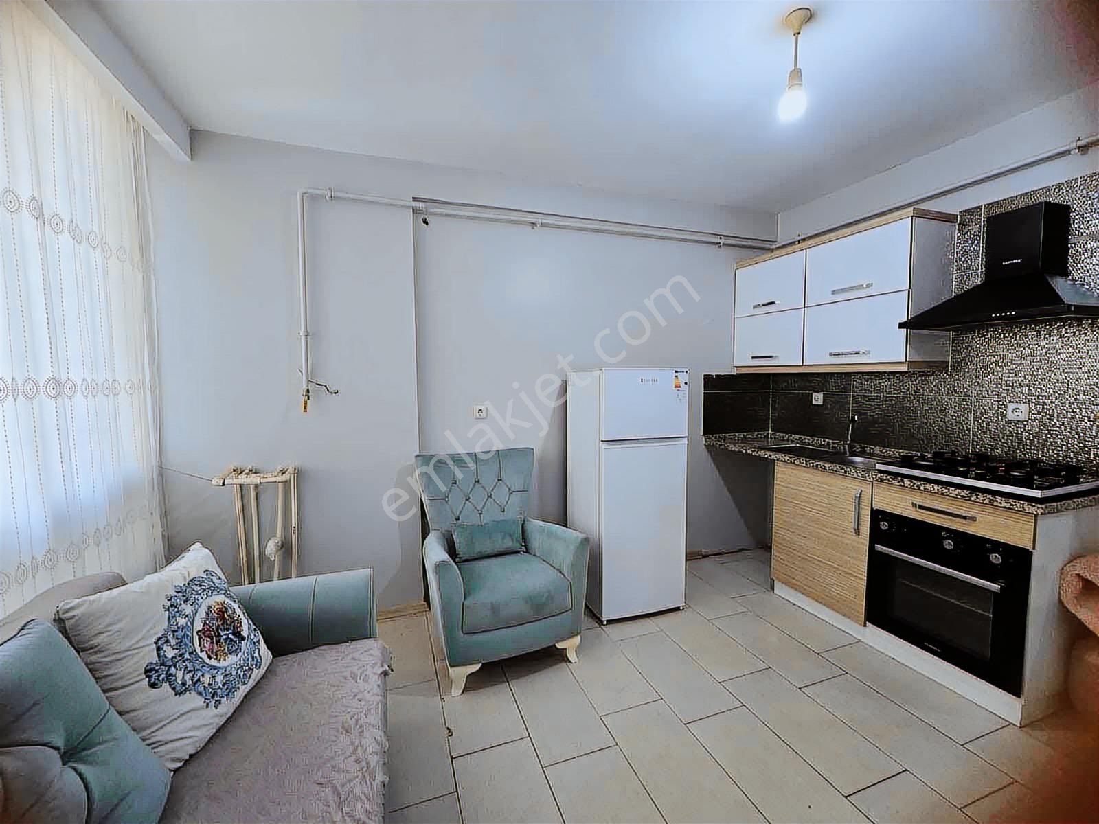 Beyazevler De 1+1 Eşyalı Satılık D.gazlı Balkonlu Daire - Görsel 13