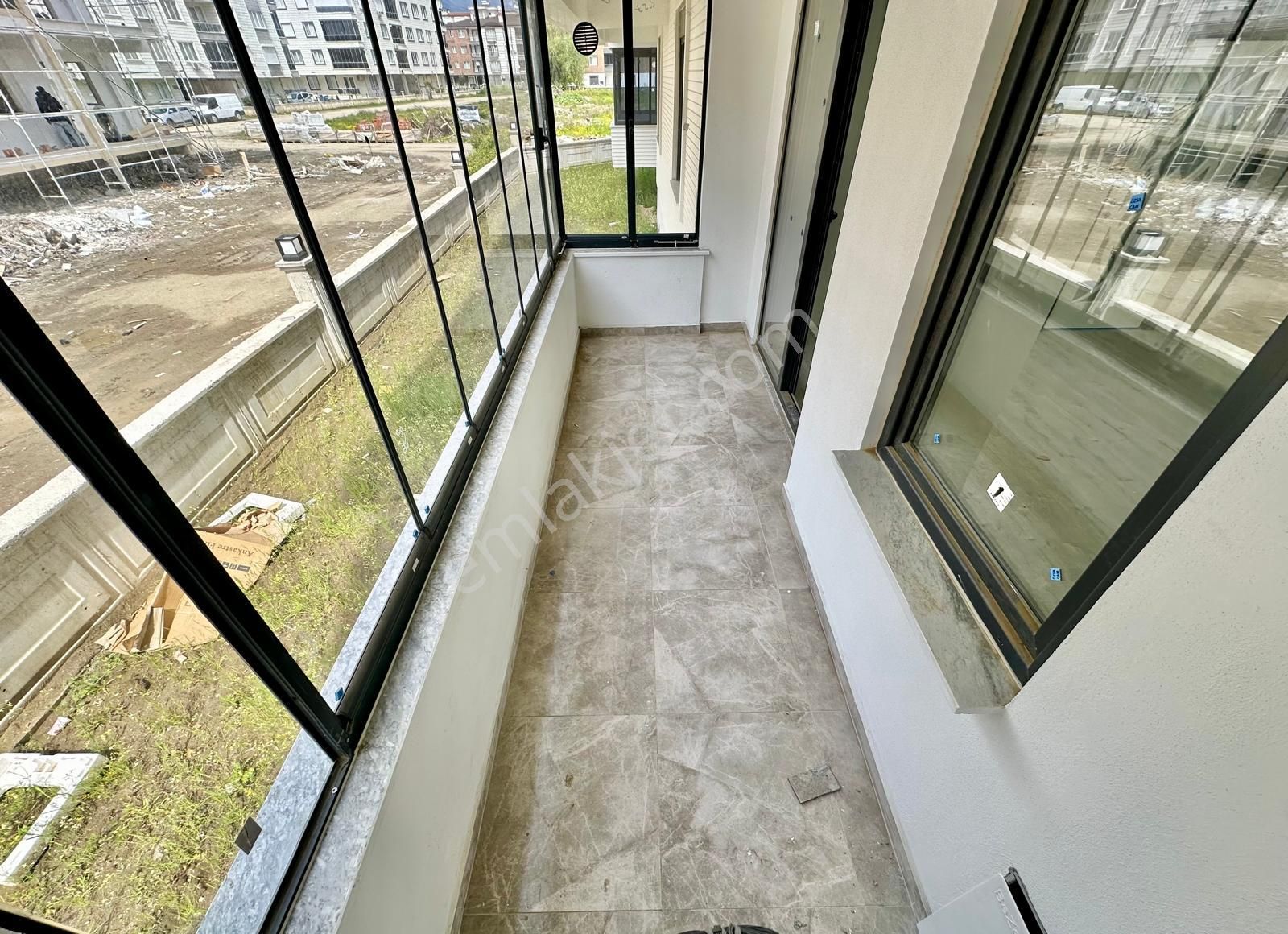 ⭐yetkili Ay Emlak'tan⭐yerden Isıtmalı Kapalı Balkonlu Şık Tasarımlı Ön Cephe Satılık 1+1 Lüks Daire - Görsel 13