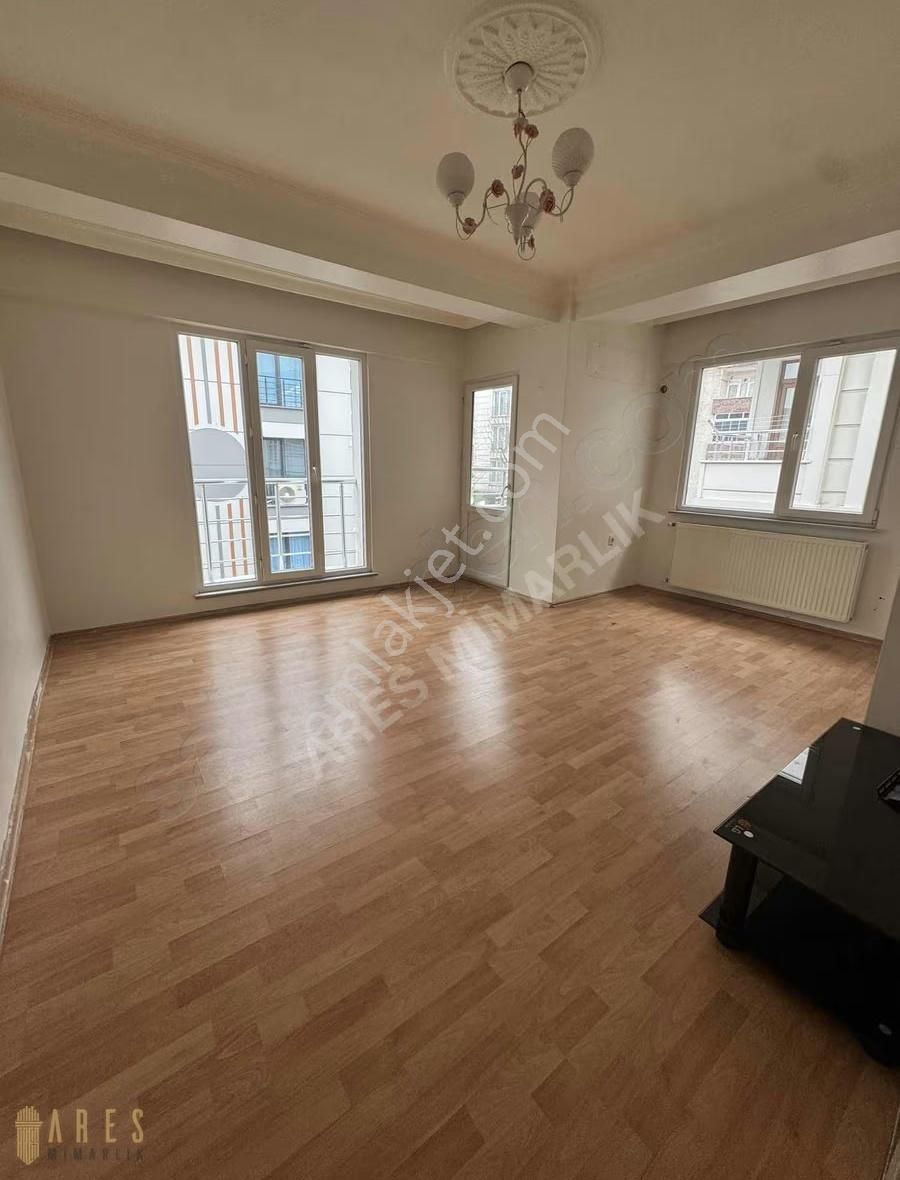 Aresten Metrobüse 10 Dk Yürüme Mesafesinde De 2+1 Kiralık Daire - Görsel 7