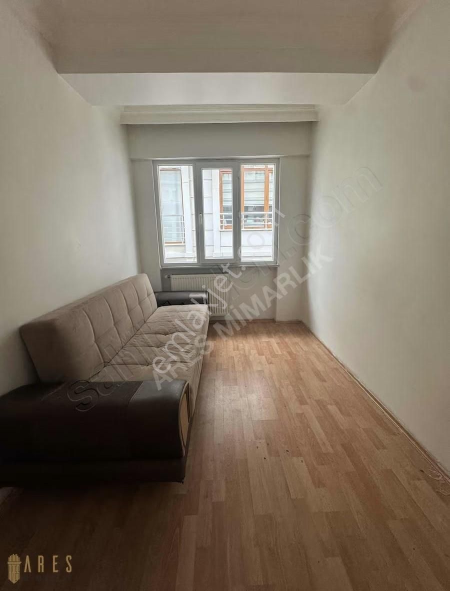Aresten Metrobüse 10 Dk Yürüme Mesafesinde De 2+1 Kiralık Daire - Görsel 8