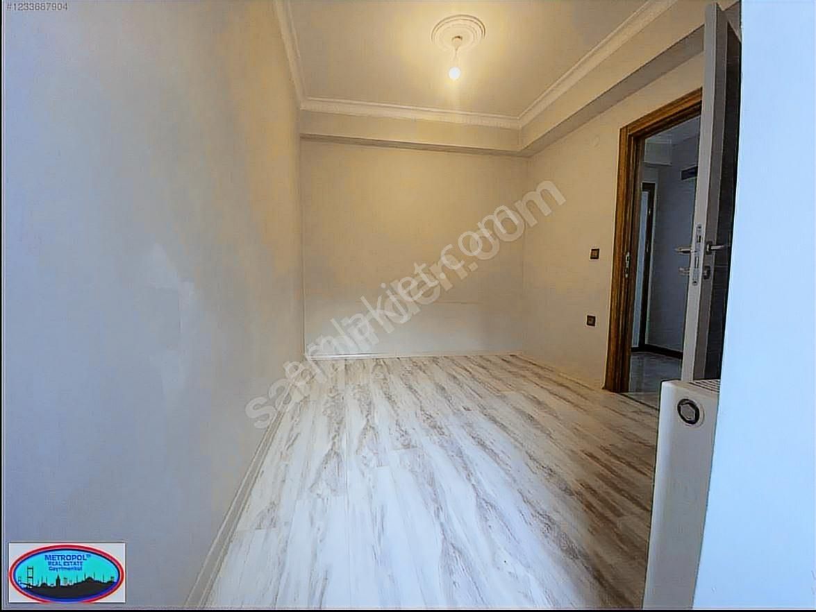 Kağıthane Hürriyet Mah. 9 Yıllık Binada Otoparklı Acil Satılık - Görsel 21