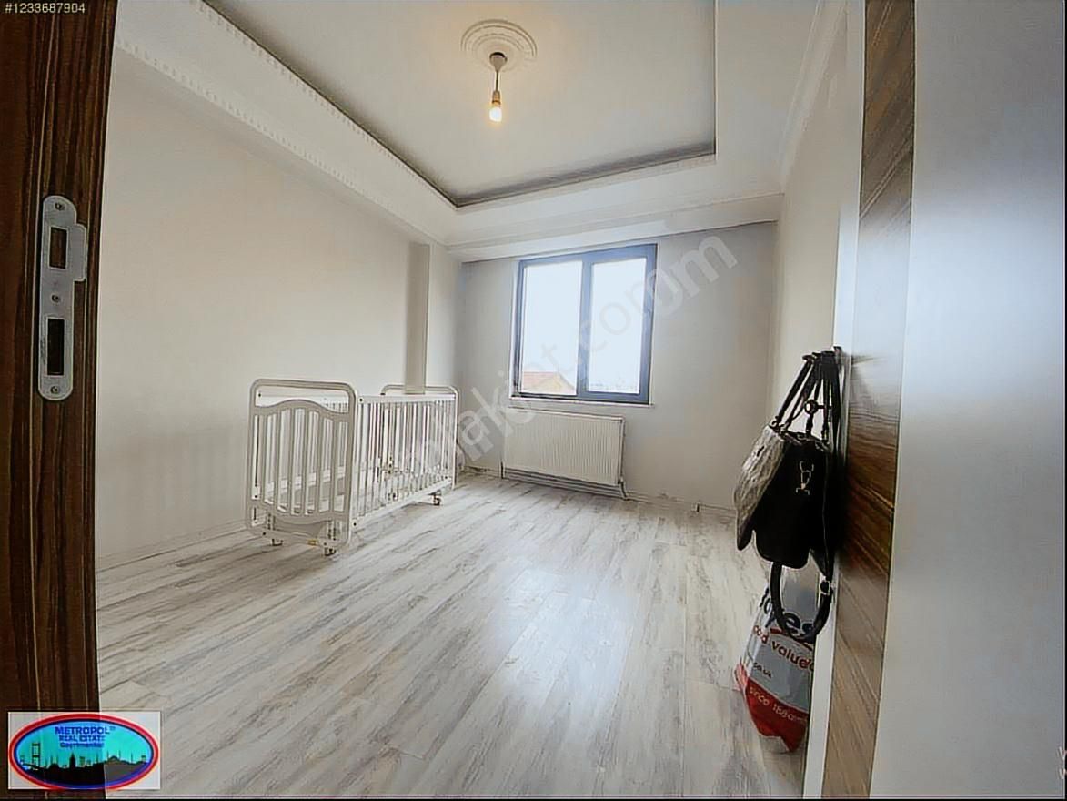 Kağıthane Hürriyet Mah. 9 Yıllık Binada Otoparklı Acil Satılık - Görsel 10